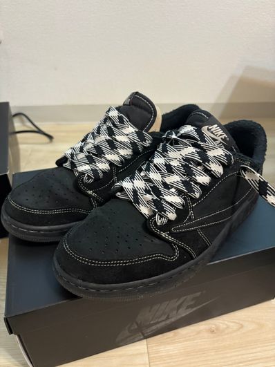 Travis Scott × Nike Air Jordan 1 Low OG SP "Black Phantom"