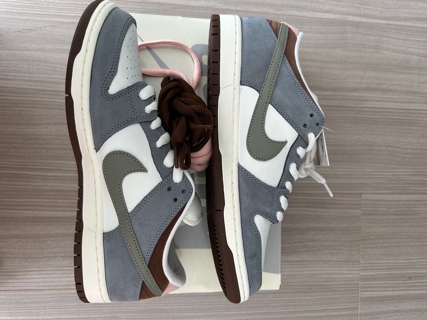 堀米 雄斗(Yuto Horigome) × Nike SB Dunk Low Pro QS "Wolf Grey"