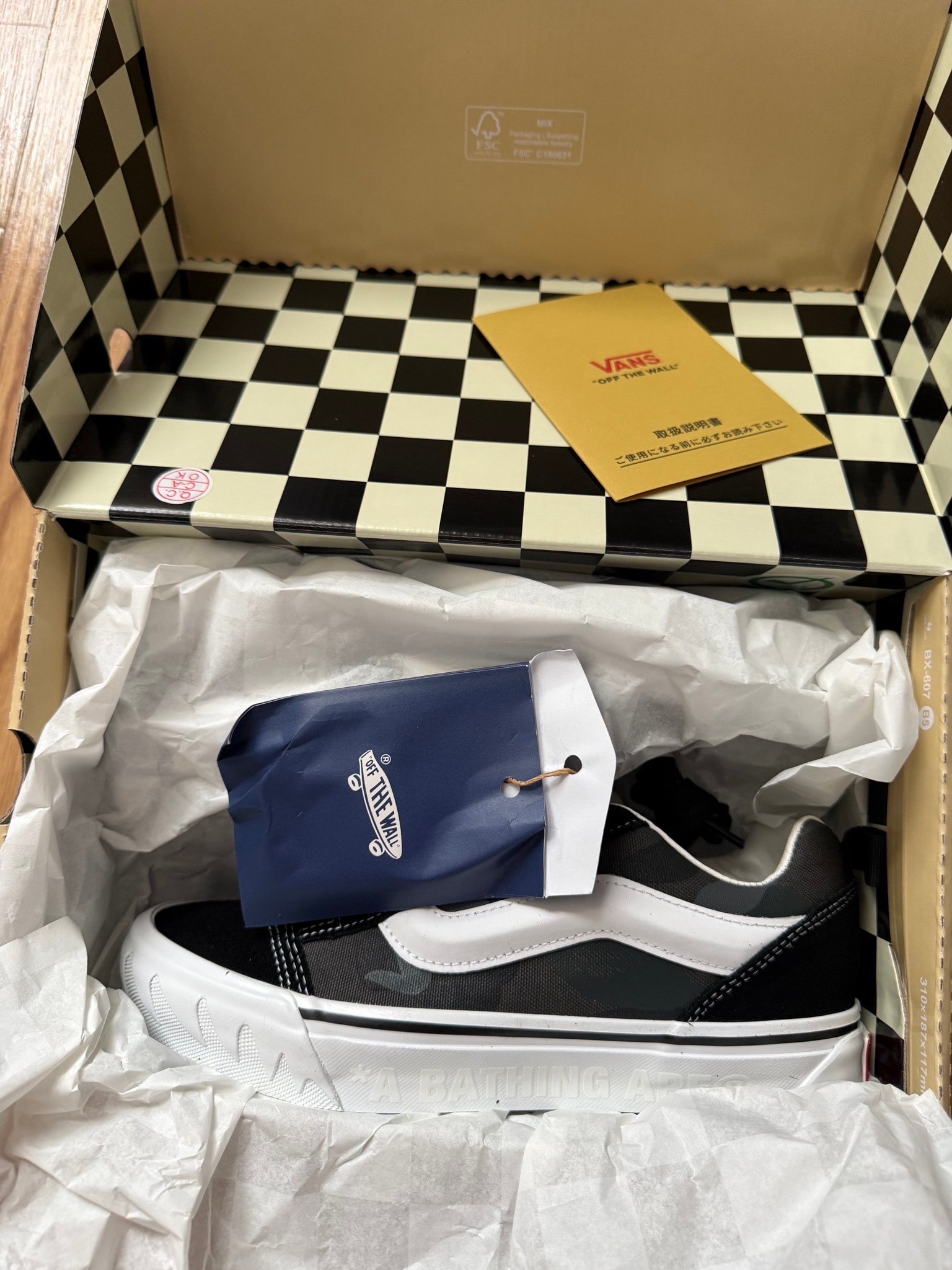 A BATHING APE × Vans Premium Knu Skool "Camo Black"