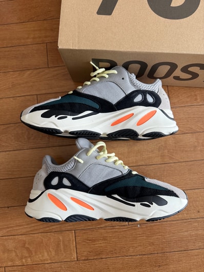 adidas YEEZY Boost 700 "Wave Runner"