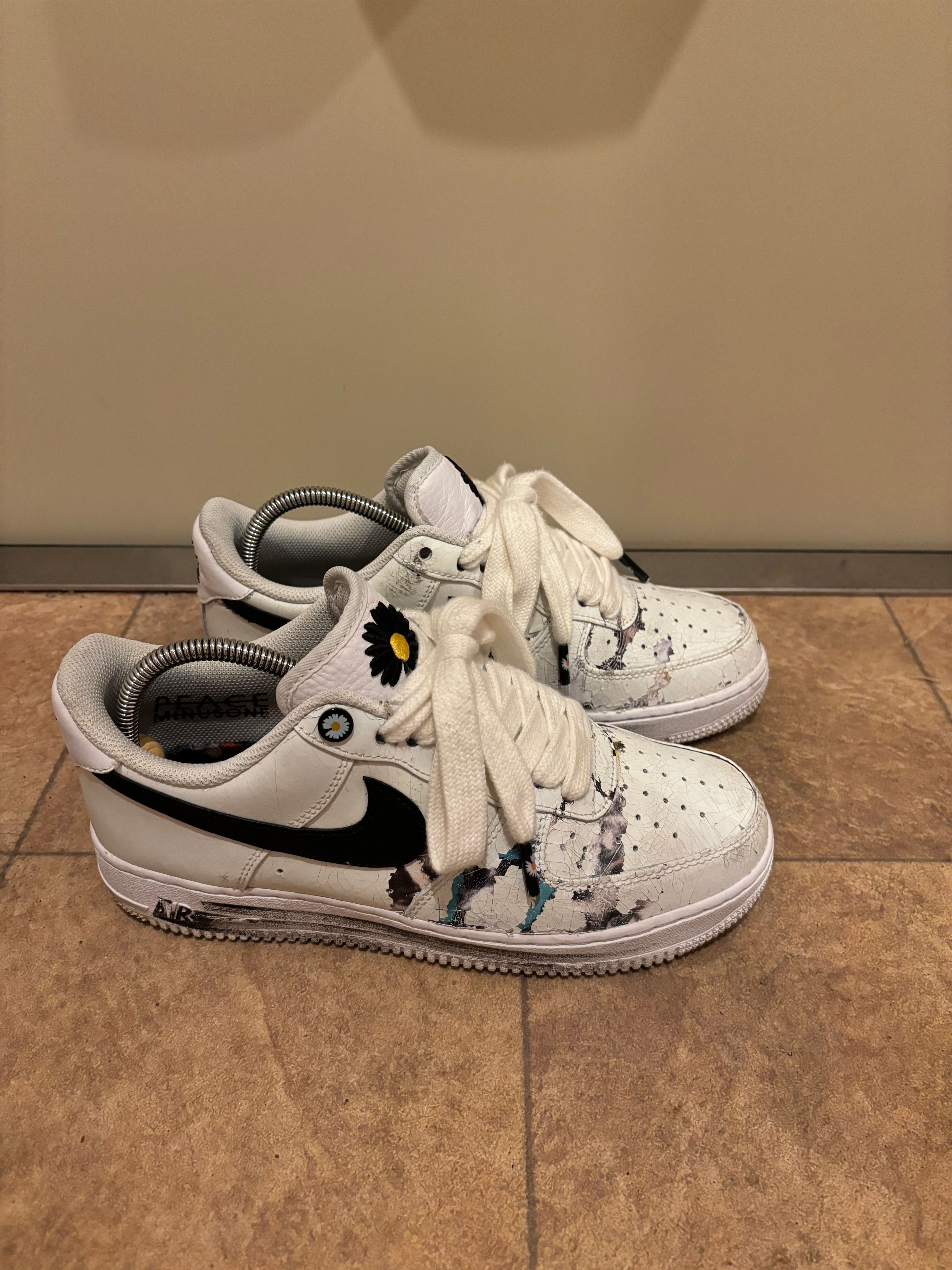 PEACEMINUSONE × Nike Air Force 1 Low "Para-noise/White/Black" / G-DRAGON