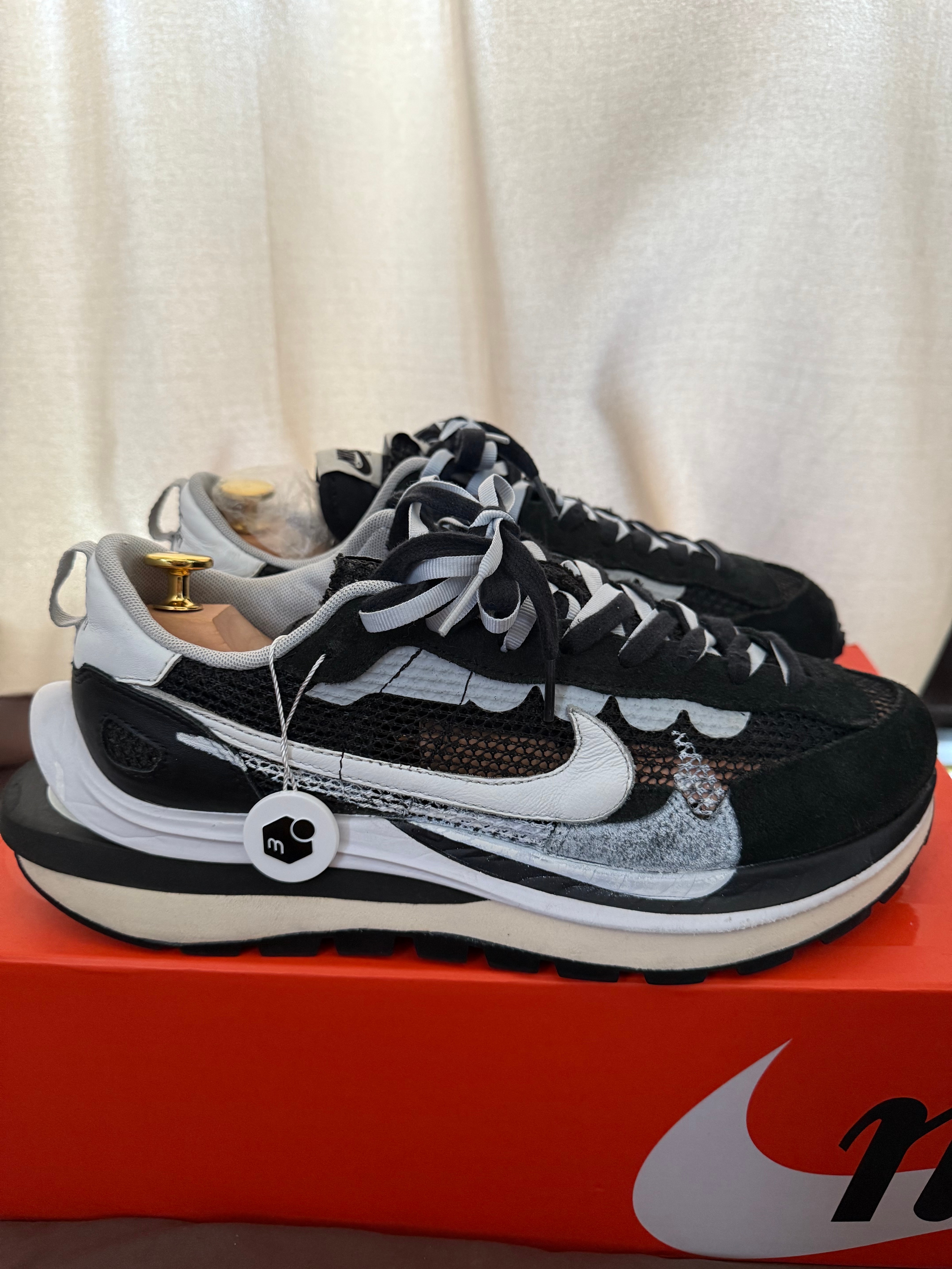 sacai × Nike Vapor Waffle "Black and White"