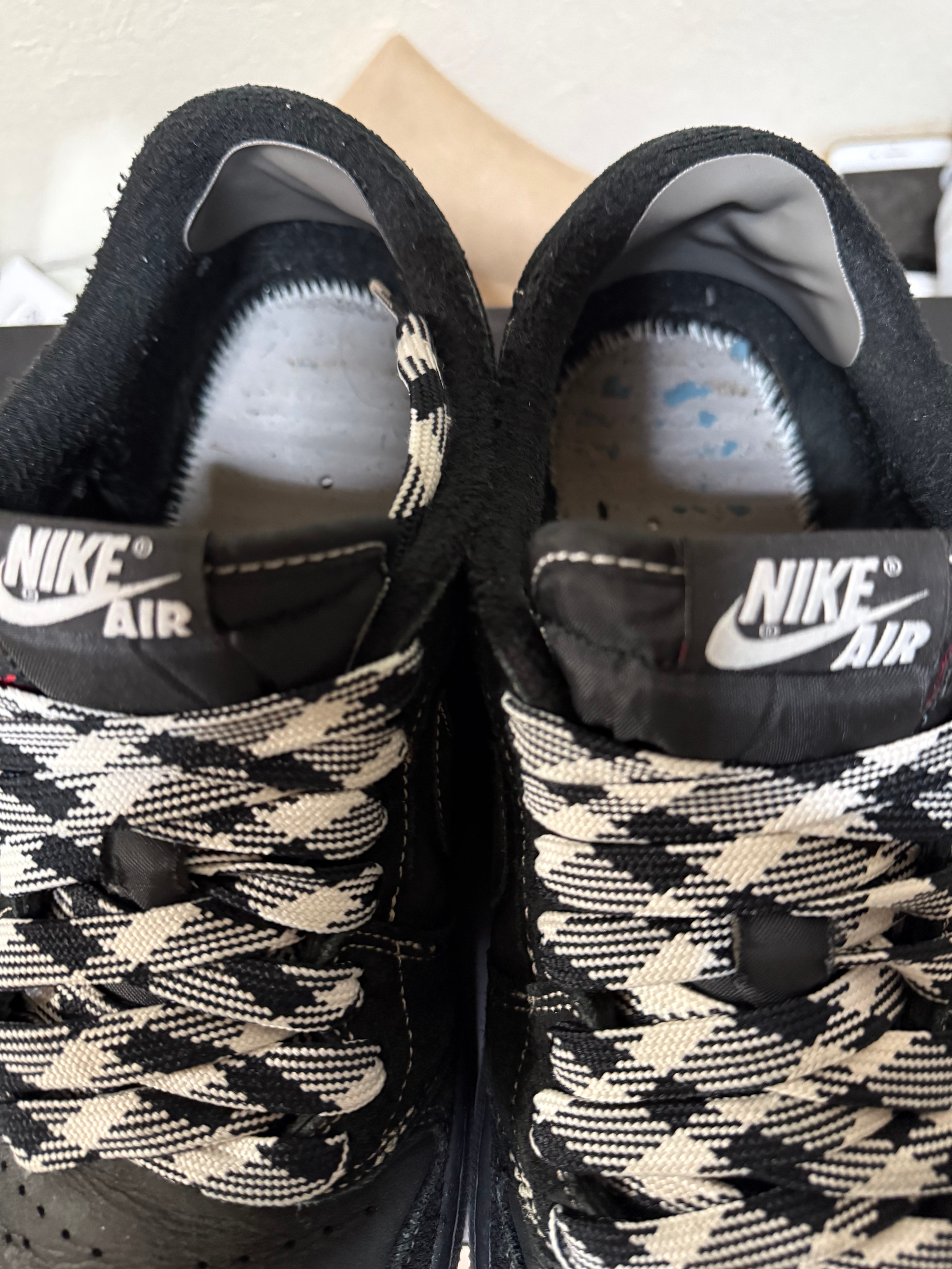 Travis Scott × Nike Air Jordan 1 Low OG SP "Black Phantom"