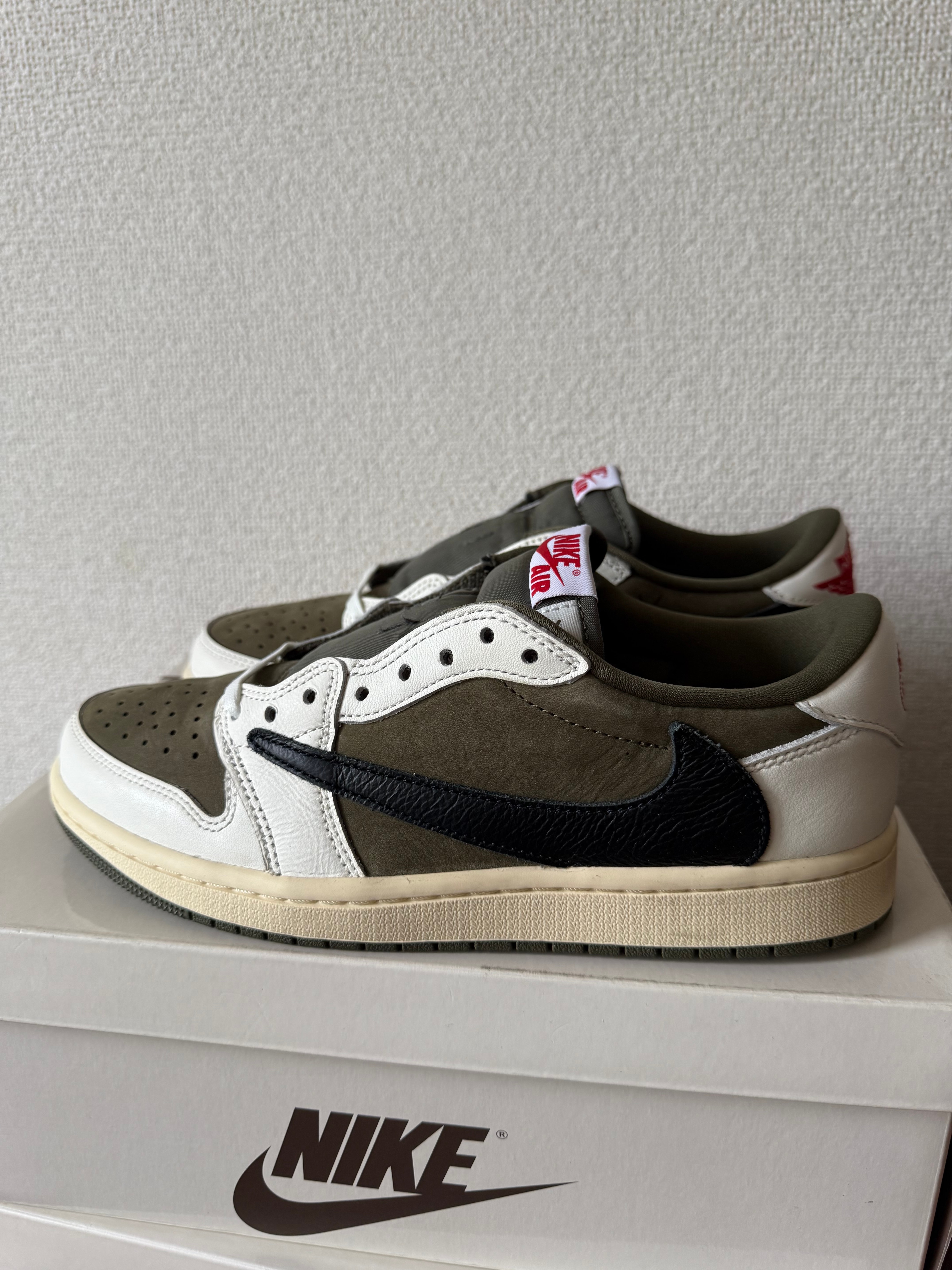 Travis Scott × Nike Air Jordan 1 Low OG SP "Reverse Olive"