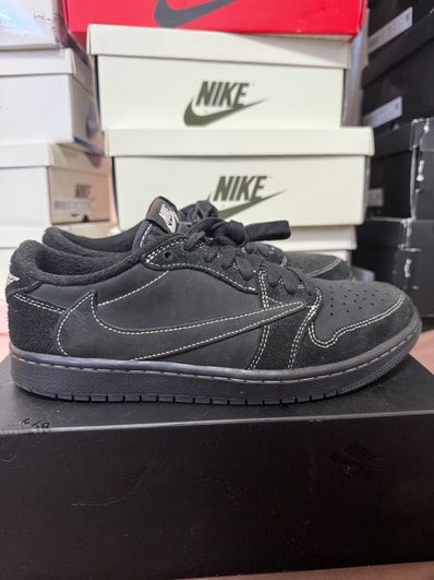 Travis Scott × Nike Air Jordan 1 Low OG SP "Black Phantom"