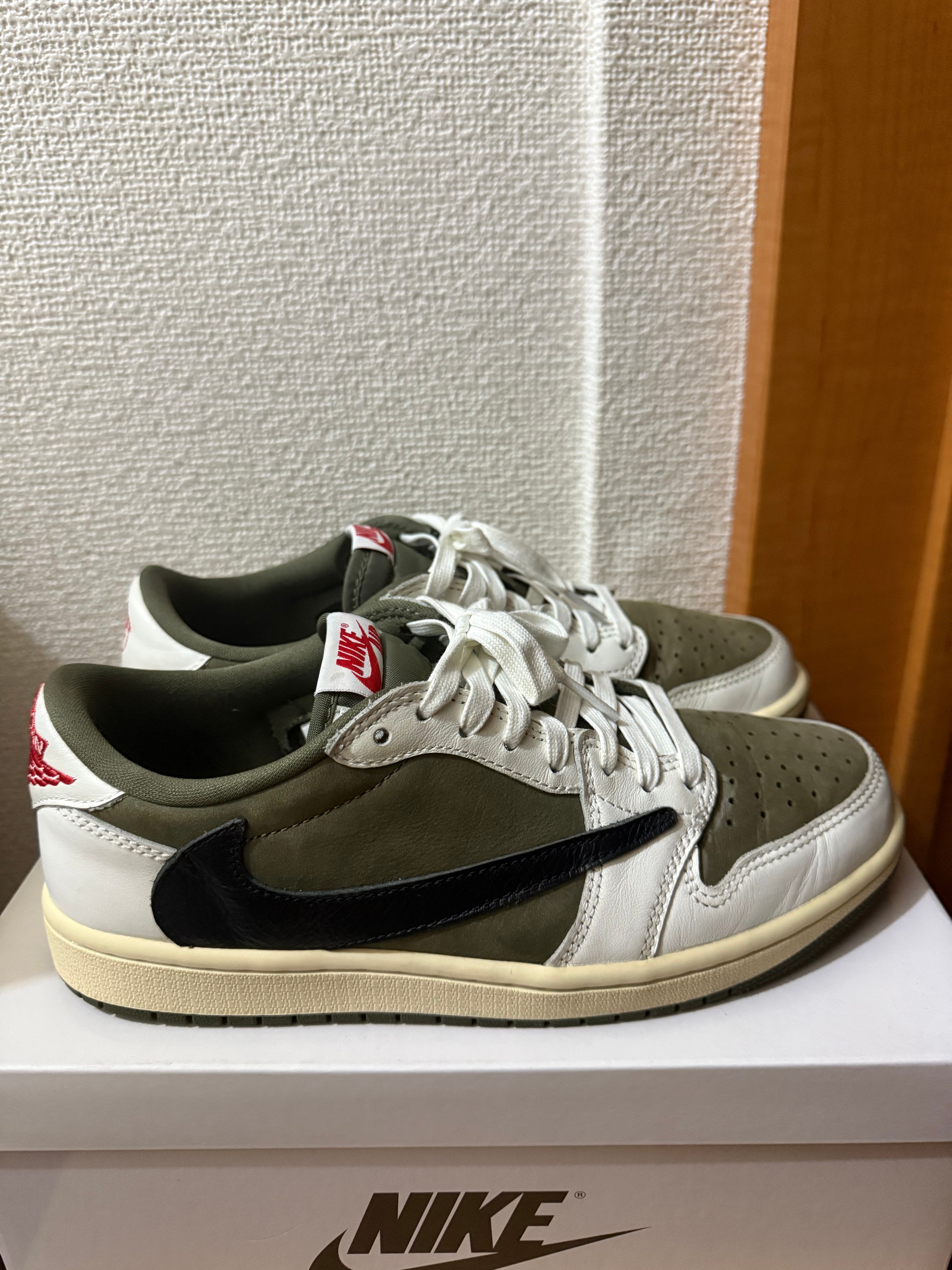 Travis Scott × Nike Air Jordan 1 Low OG SP "Reverse Olive"