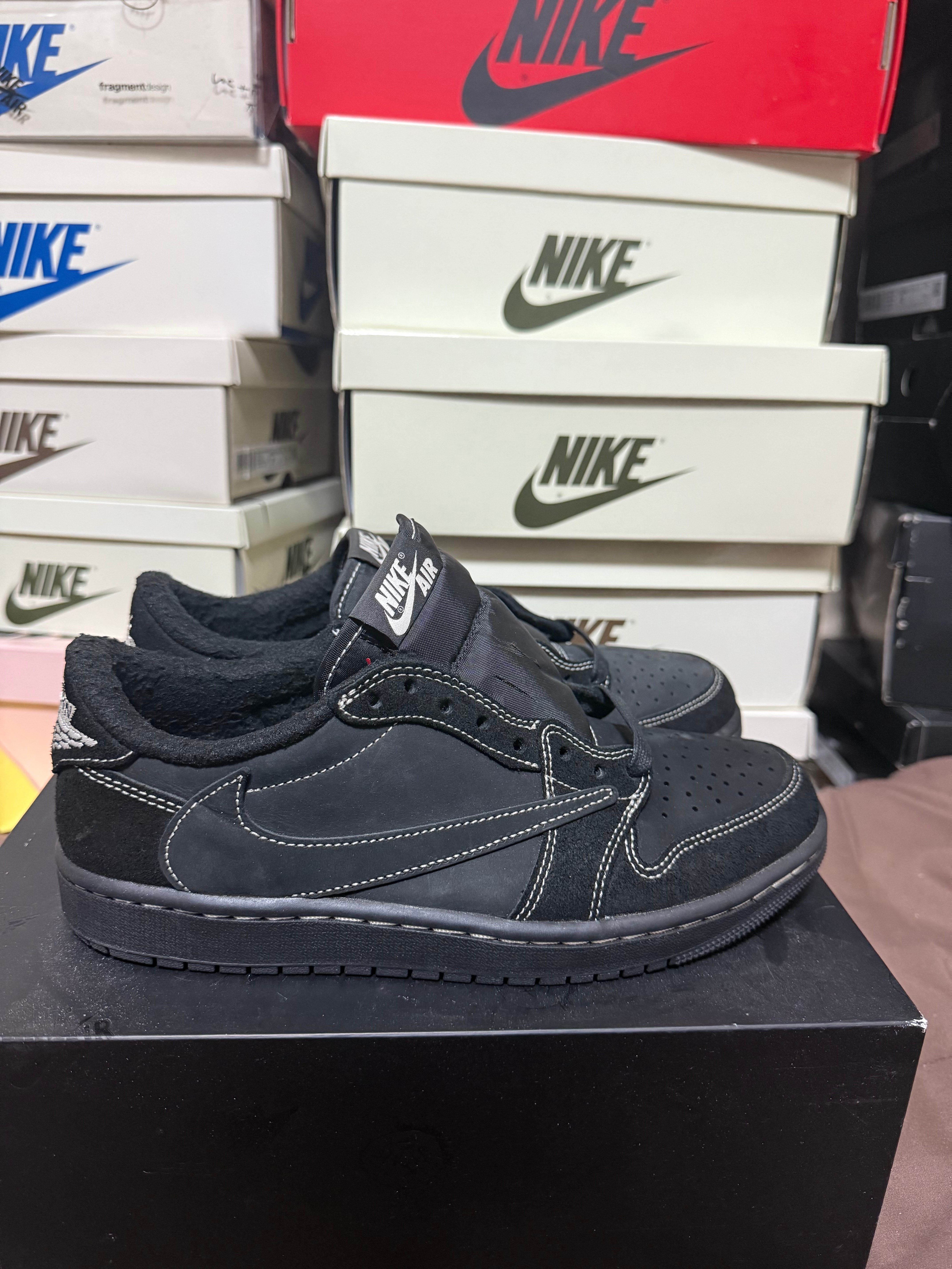 Travis Scott × Nike Air Jordan 1 Low OG SP "Black Phantom"