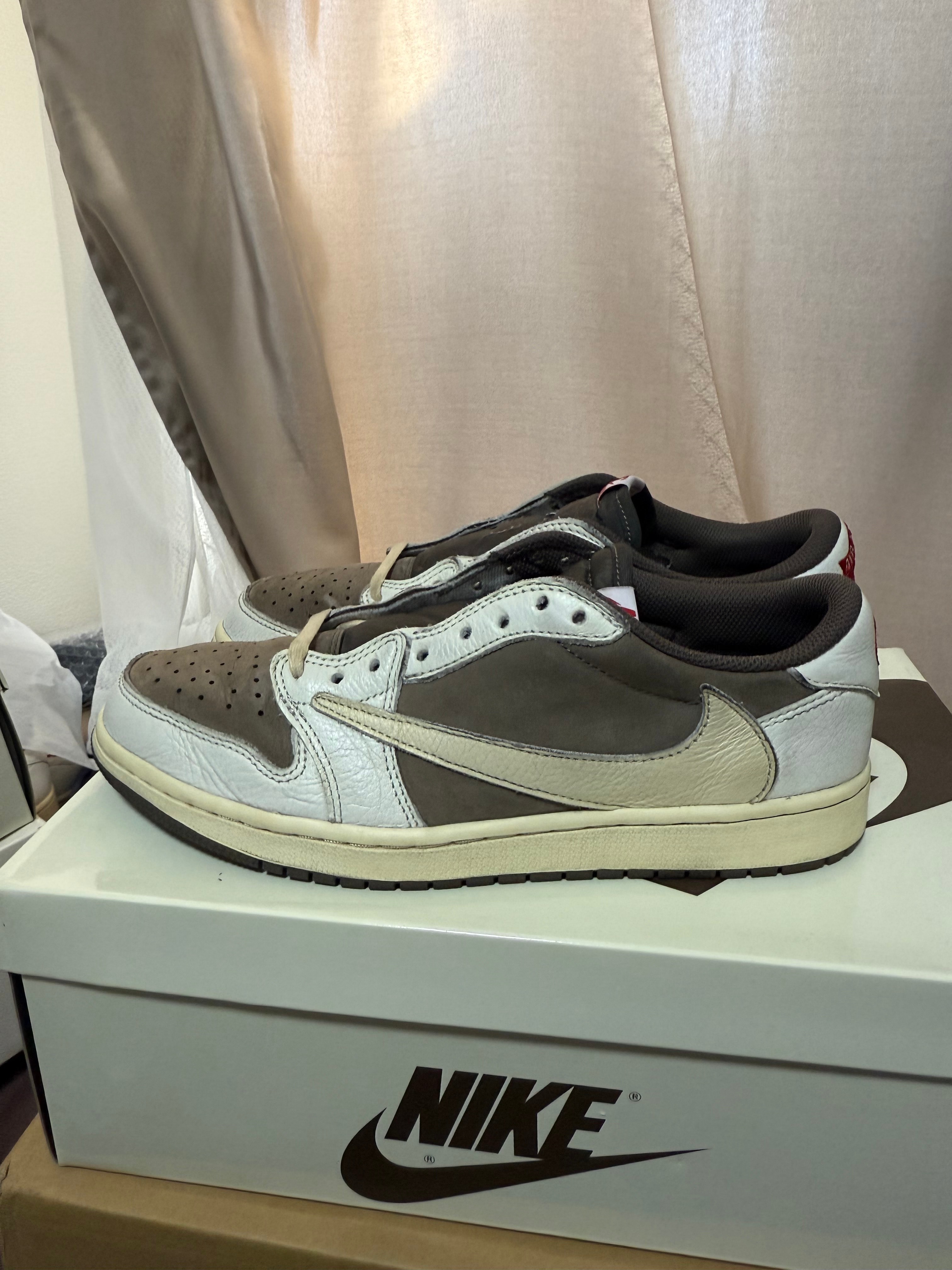 Travis Scott × Nike Air Jordan 1 Low OG SP "Reverse Mocha/Sail and Ridgerock"