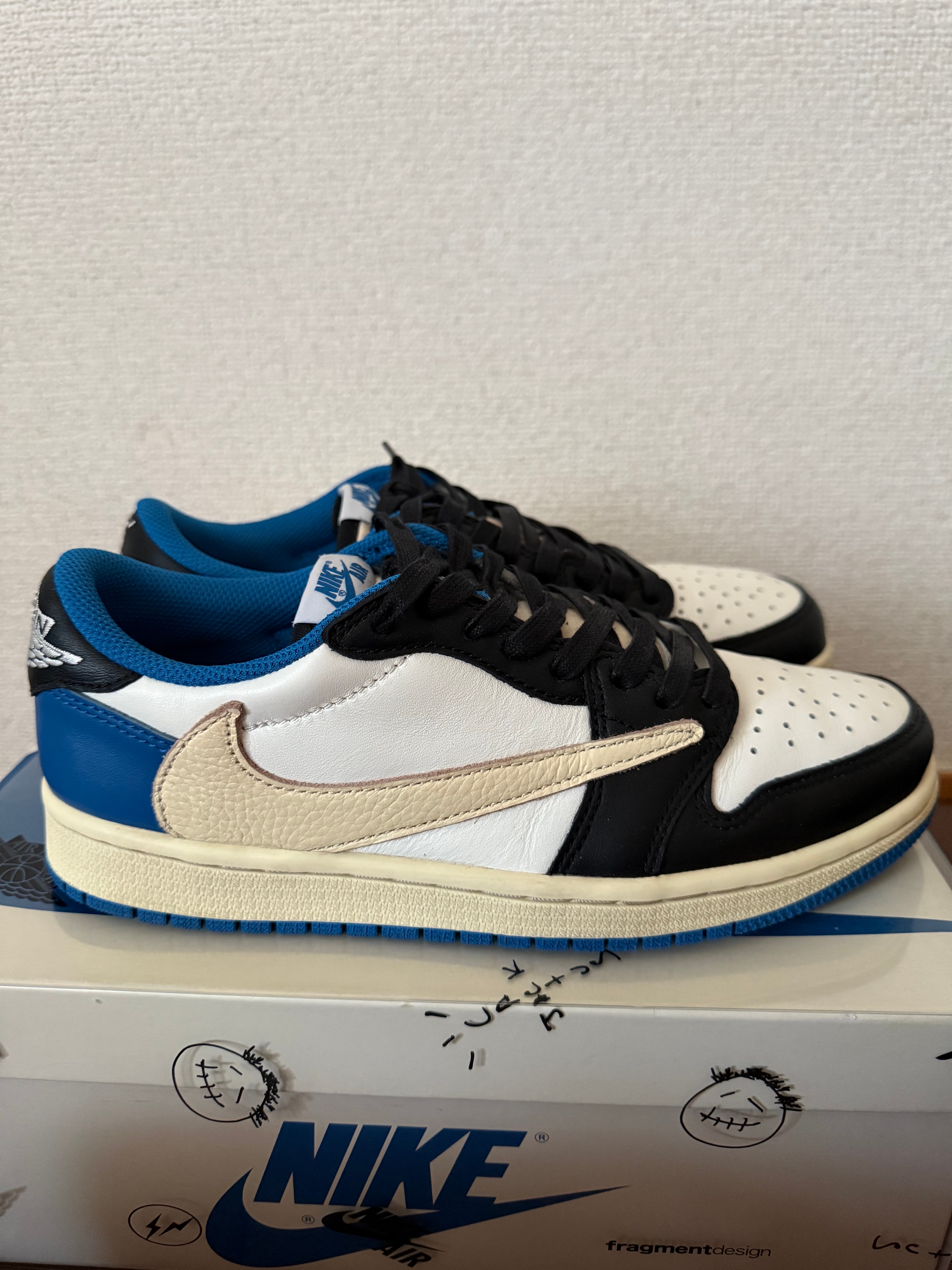 Travis Scott × fragment design × Nike Air Jordan 1 Low OG SP "Military Blue"