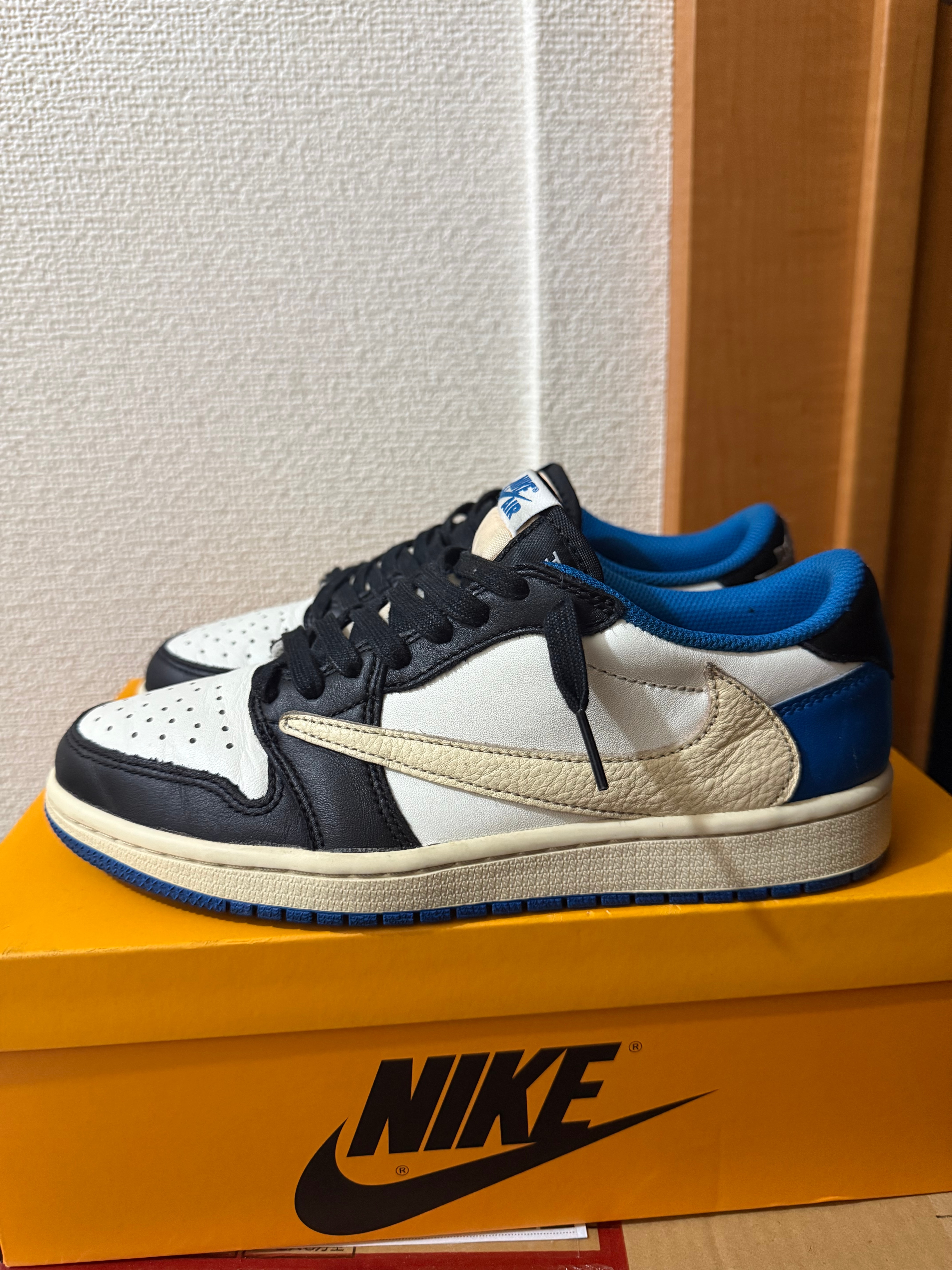 Travis Scott × fragment design × Nike Air Jordan 1 Low OG SP "Military Blue"