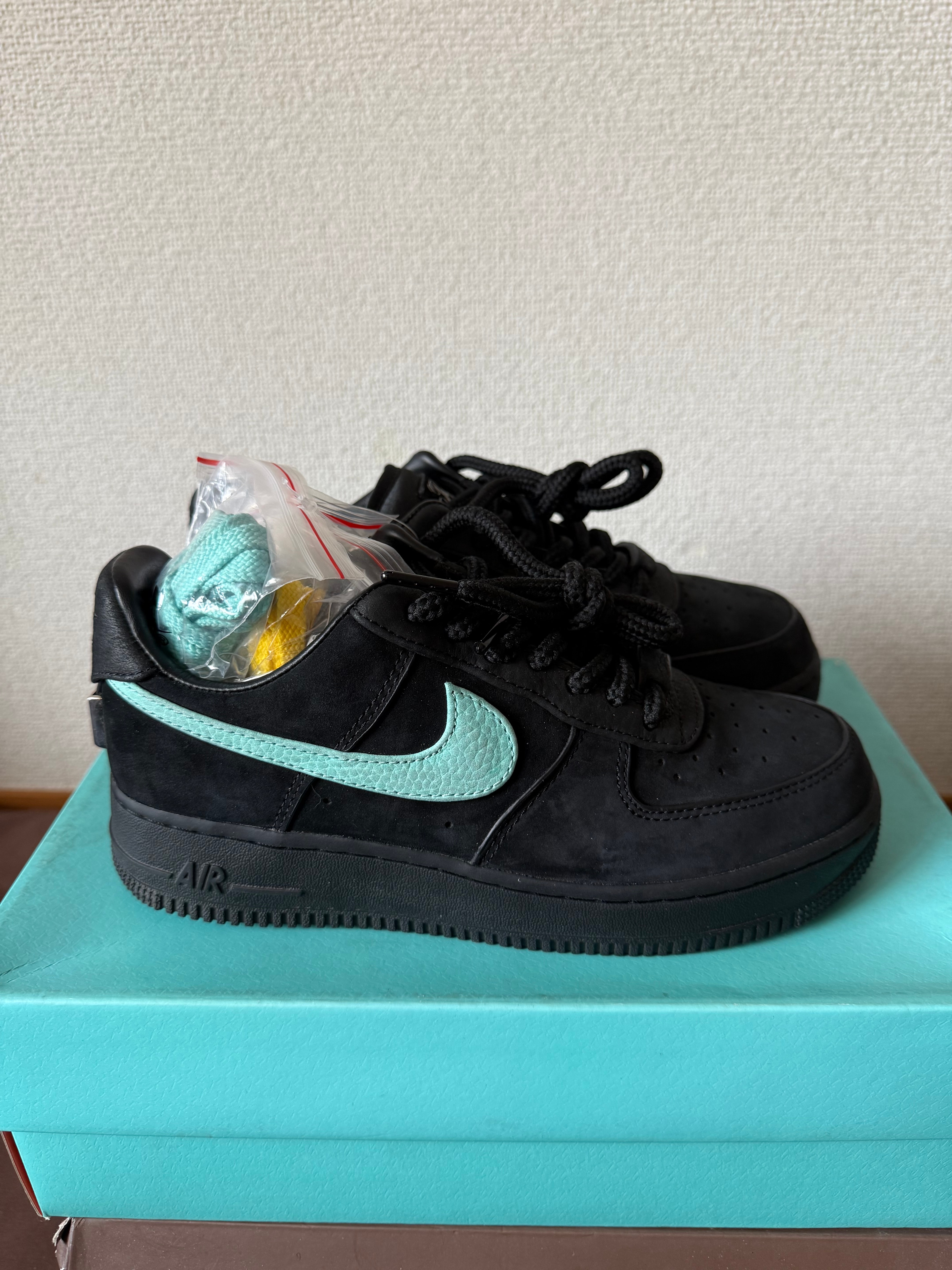 Tiffany & Co. × Nike Air Force 1 Low "1837"