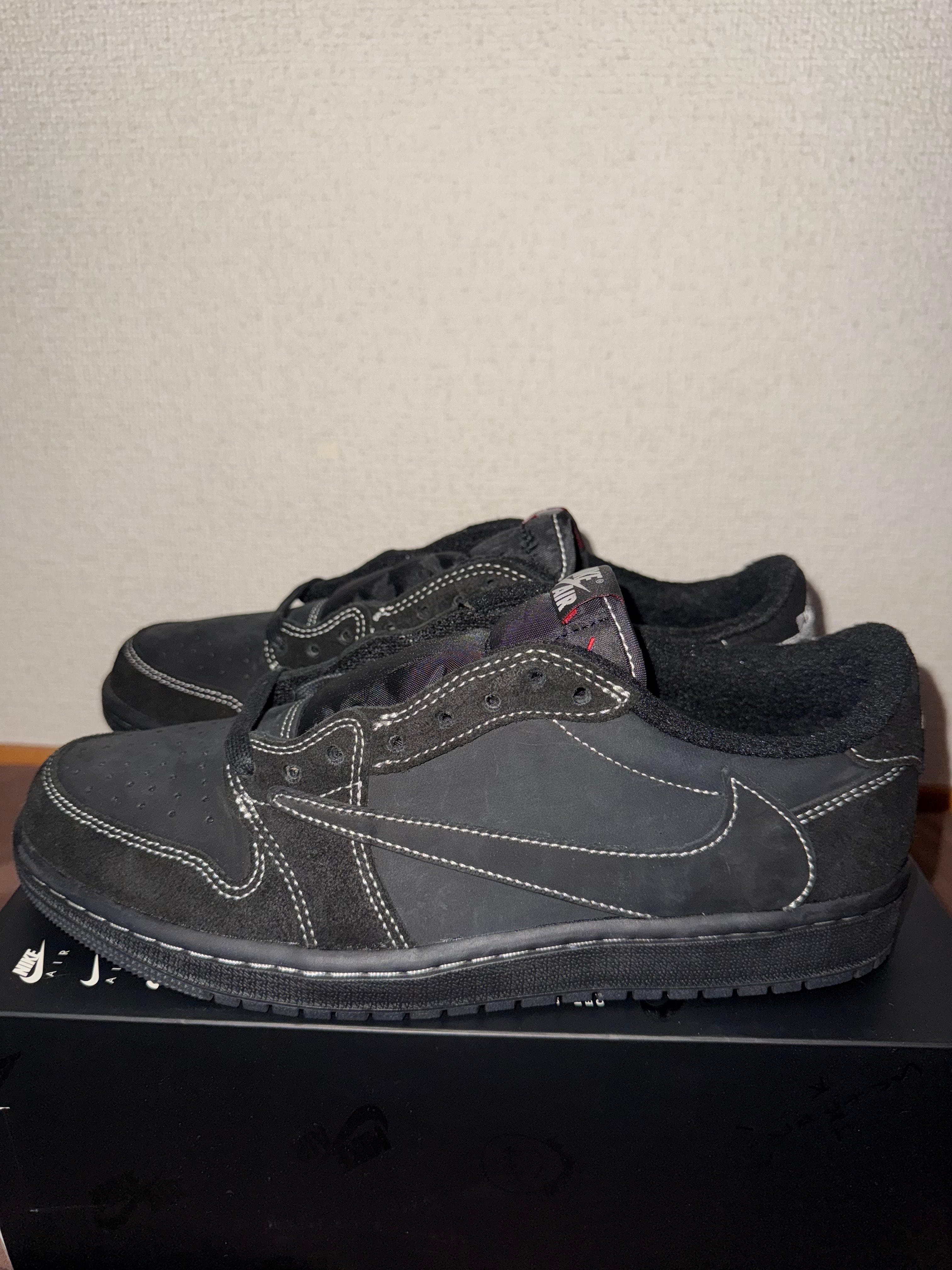 Travis Scott × Nike Air Jordan 1 Low OG SP "Black Phantom"