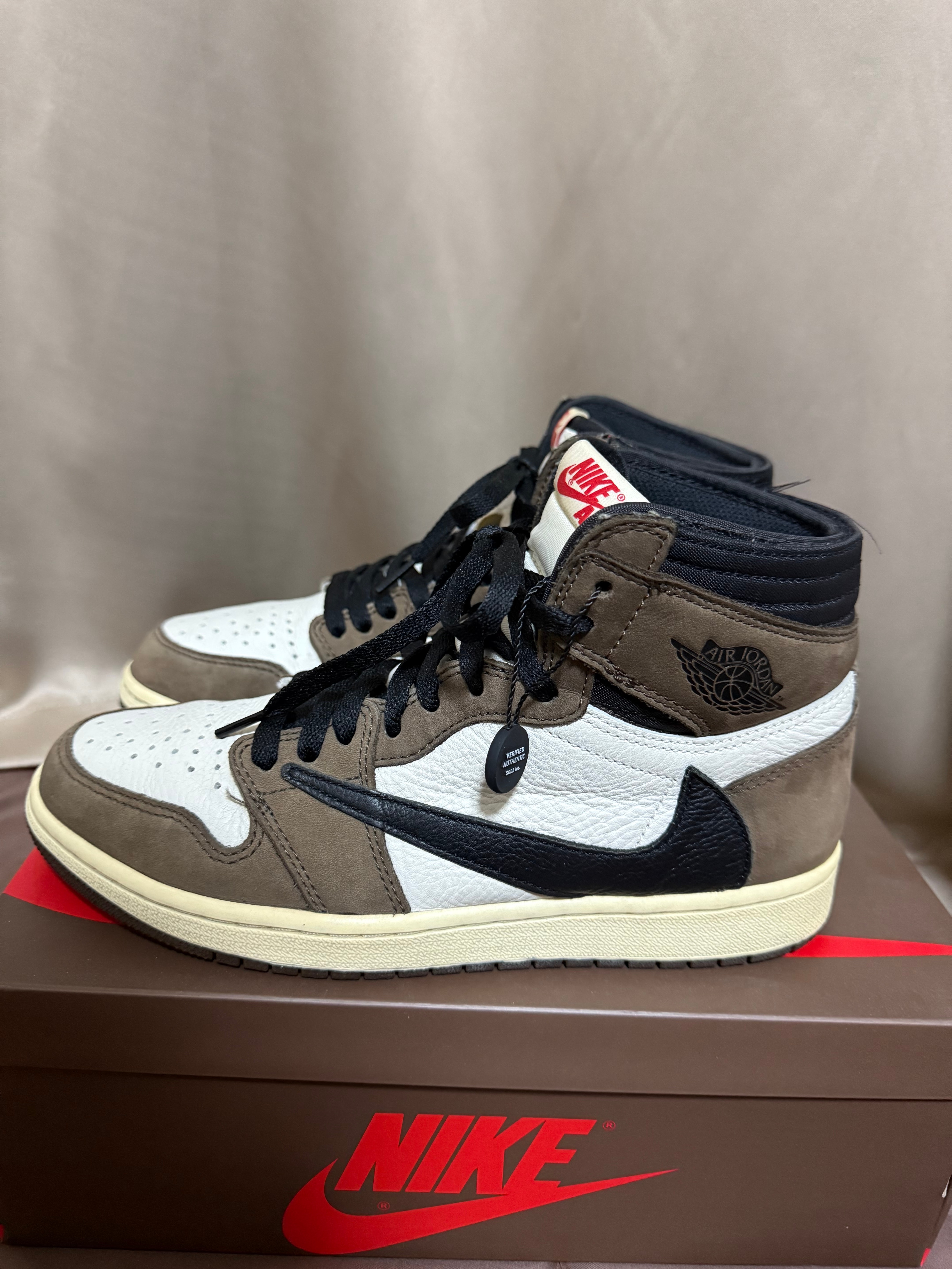 Travis Scott × Nike Air Jordan 1 Retro High OG TS SP "Sail/Dark Mocha"