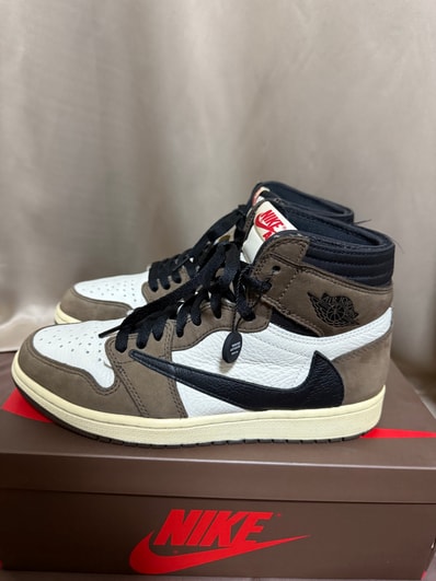 Travis Scott × Nike Air Jordan 1 Retro High OG TS SP "Sail/Dark Mocha"