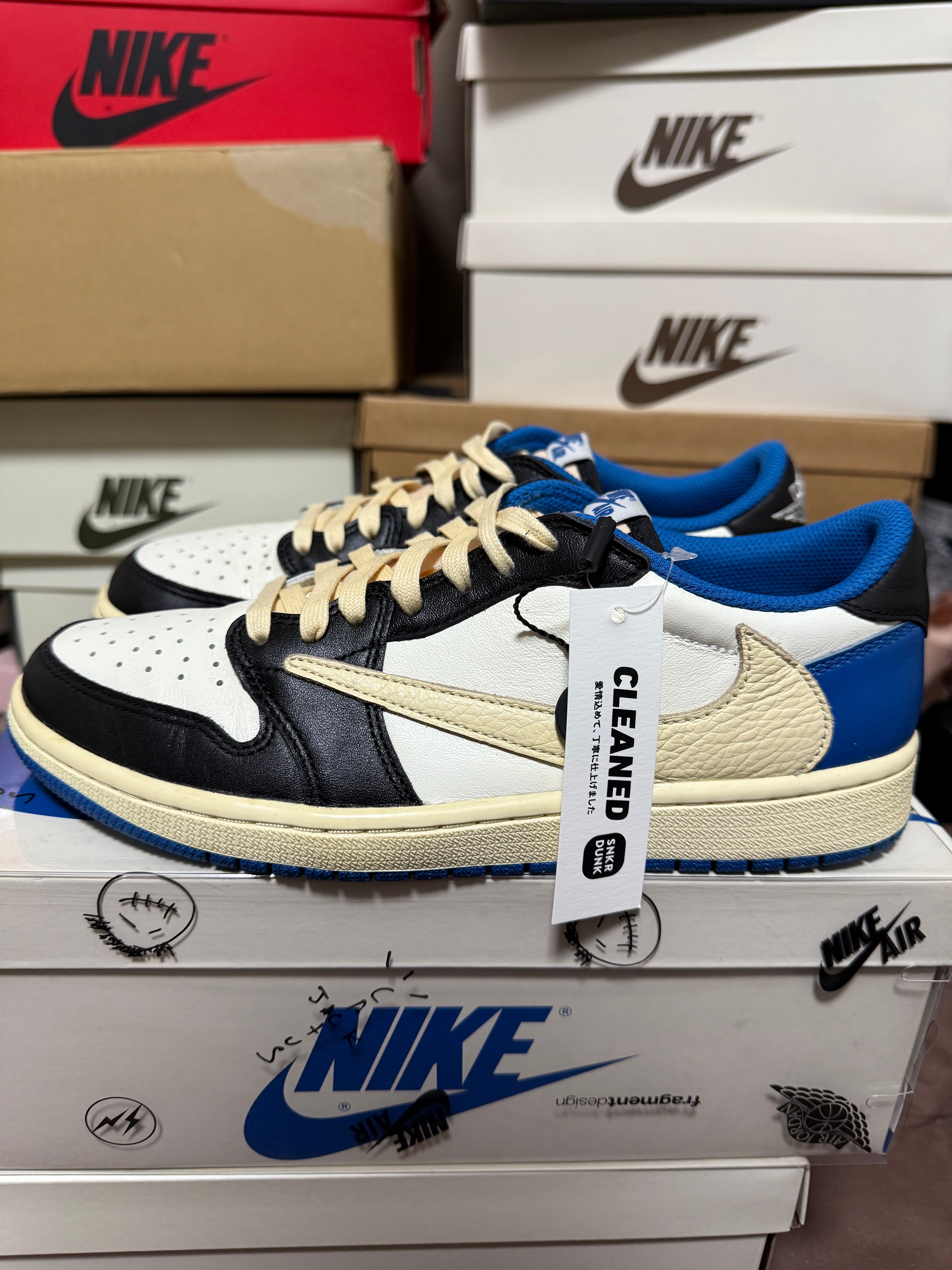 Travis Scott × fragment design × Nike Air Jordan 1 Low OG SP "Military Blue"