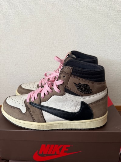 Travis Scott × Nike Air Jordan 1 Retro High OG TS SP "Sail/Dark Mocha"