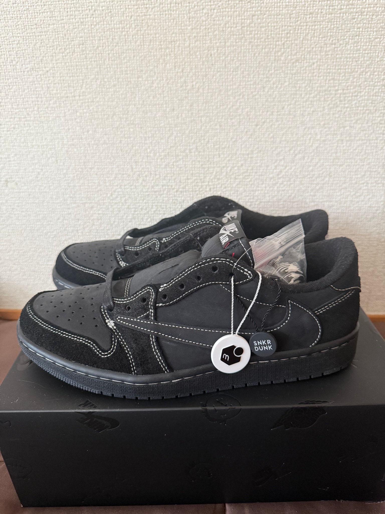 Travis Scott × Nike Air Jordan 1 Low OG SP "Black Phantom"