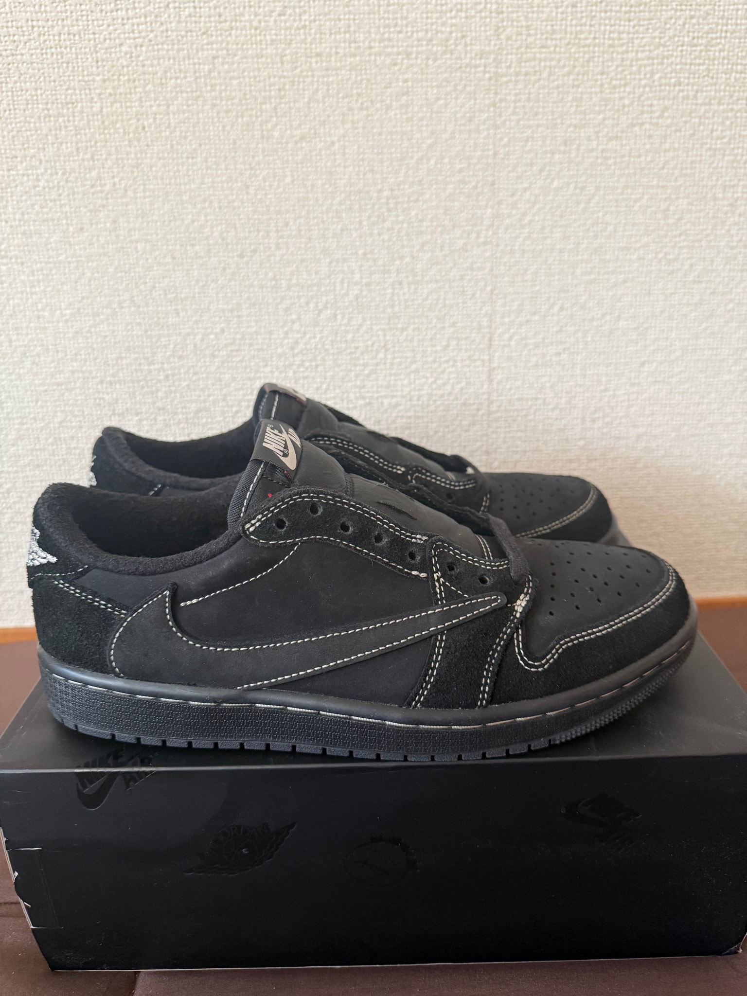 Travis Scott × Nike Air Jordan 1 Low OG SP "Black Phantom"