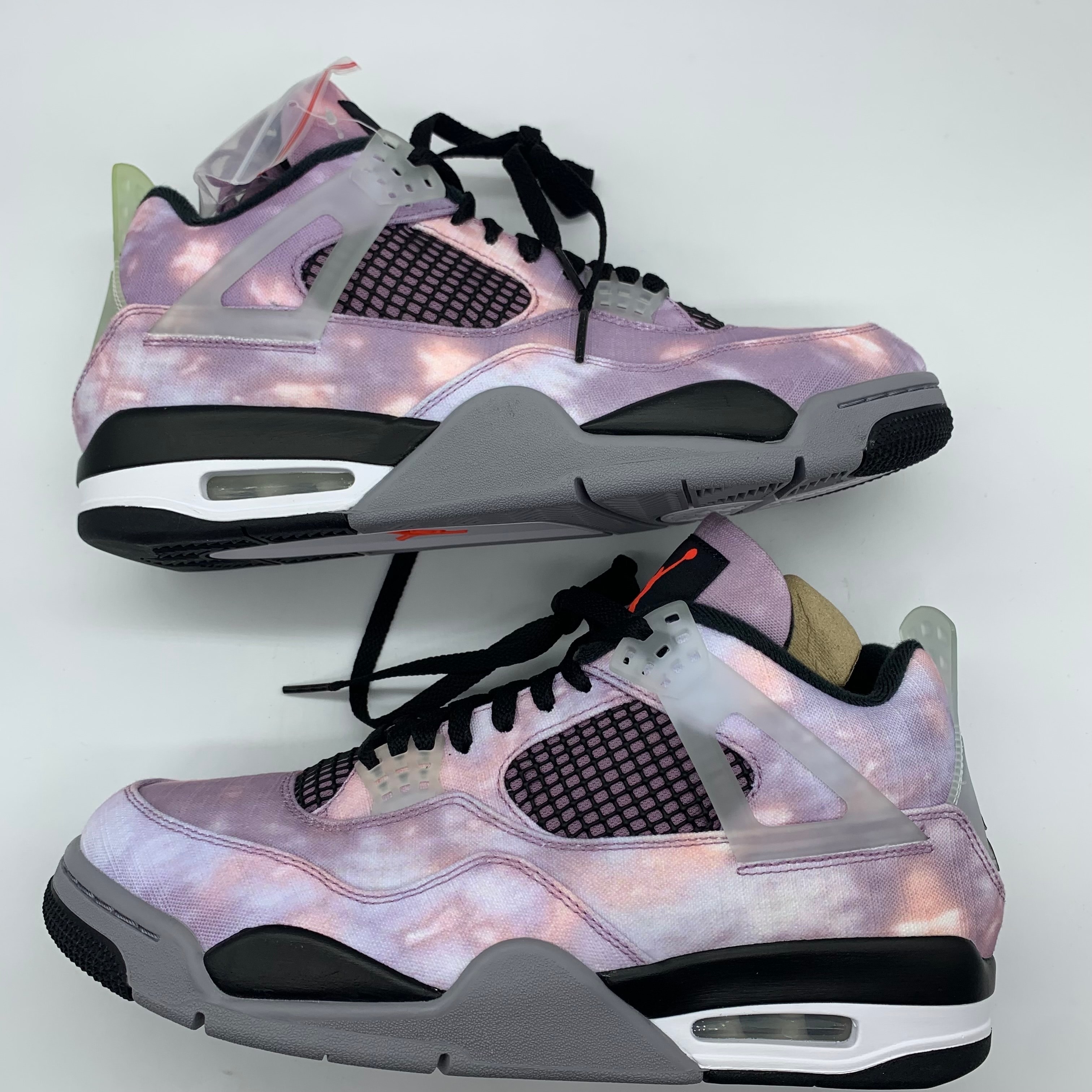 ナイキ エアジョーダン4 レトロ 