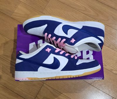 Nike SB Dunk Low "Los Angeles Dodgers/Deep Royal Blue"