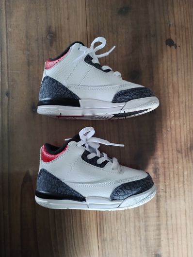 Nike TD Air Jordan 3 Retro SE-T "Fire Red Denim"