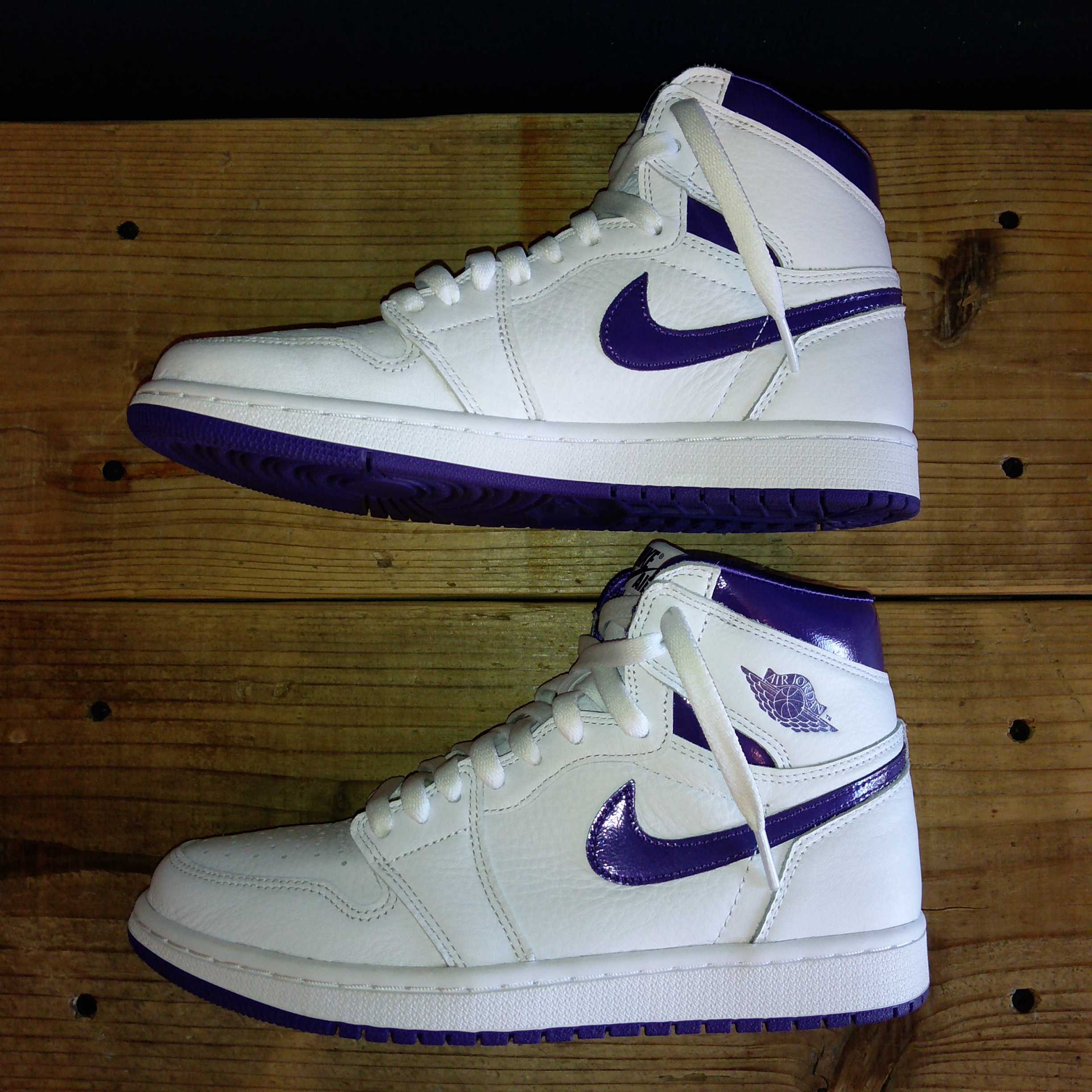 Nike Women's Air Jordan 1 High OG "Court Purple"