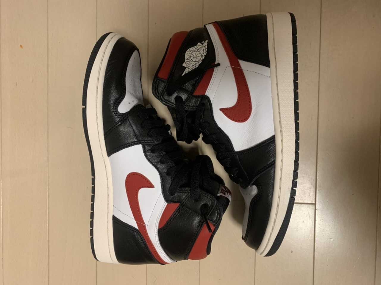 Nike Air Jordan 1 Retro High "Black/White/Sail/Gym Red"    