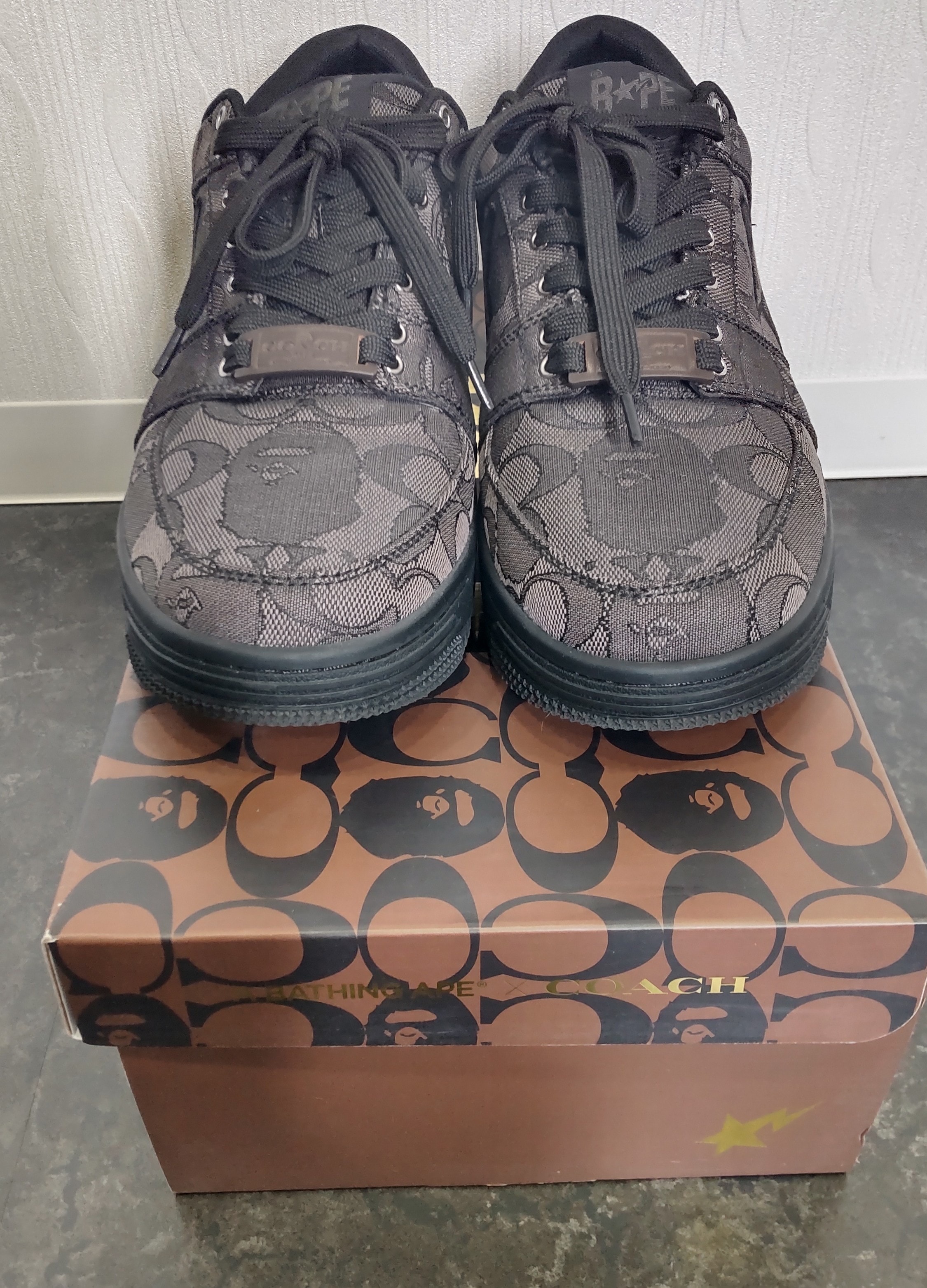 ア ベイジング アペ × コーチ バぺスタ "ブラック"