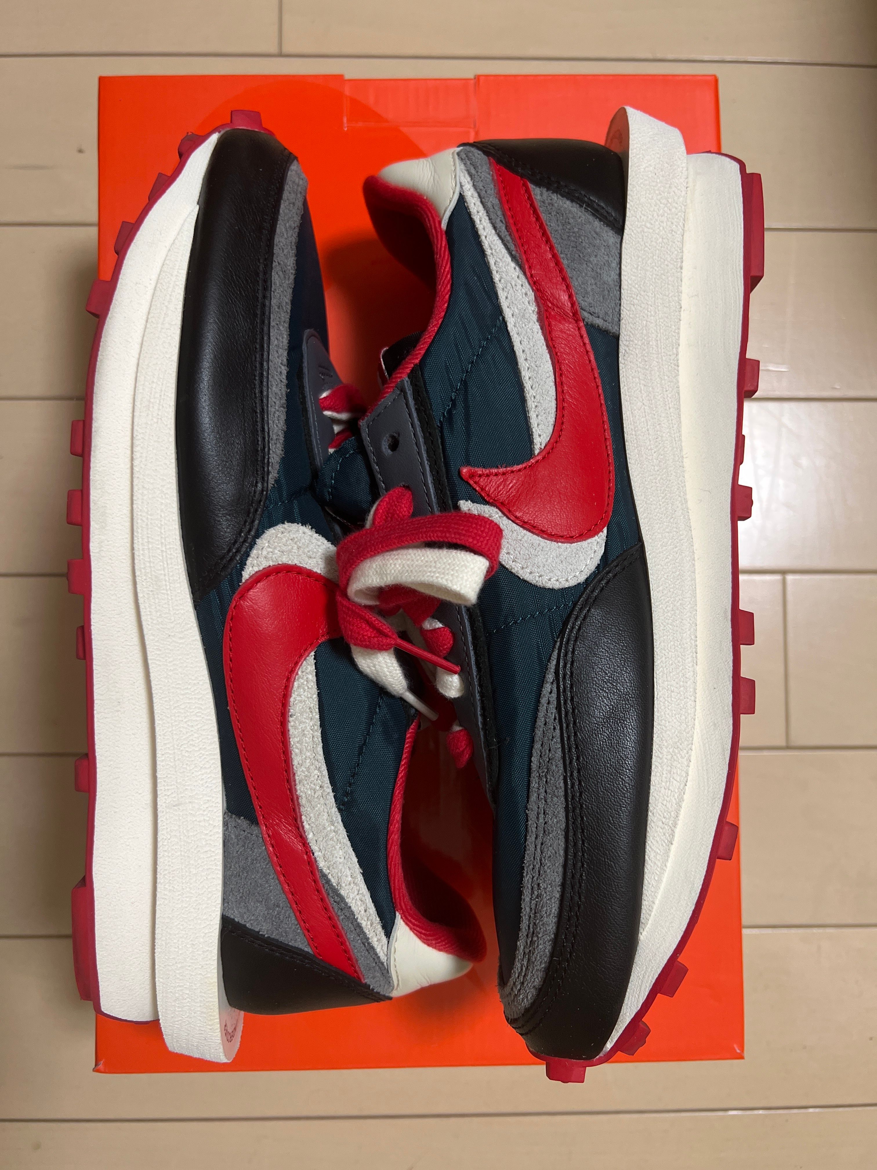 UNDERCOVER × sacai × Nike LD Waffle "Midnight Spruce/Pale Ivory-Dark Grey-University Red"