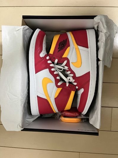 Nike Air Jordan 1 High OG "Light Fusion Red"