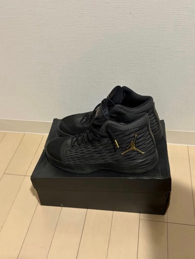 Nike Jordan Melo M13 "Black/Metallic Gold"