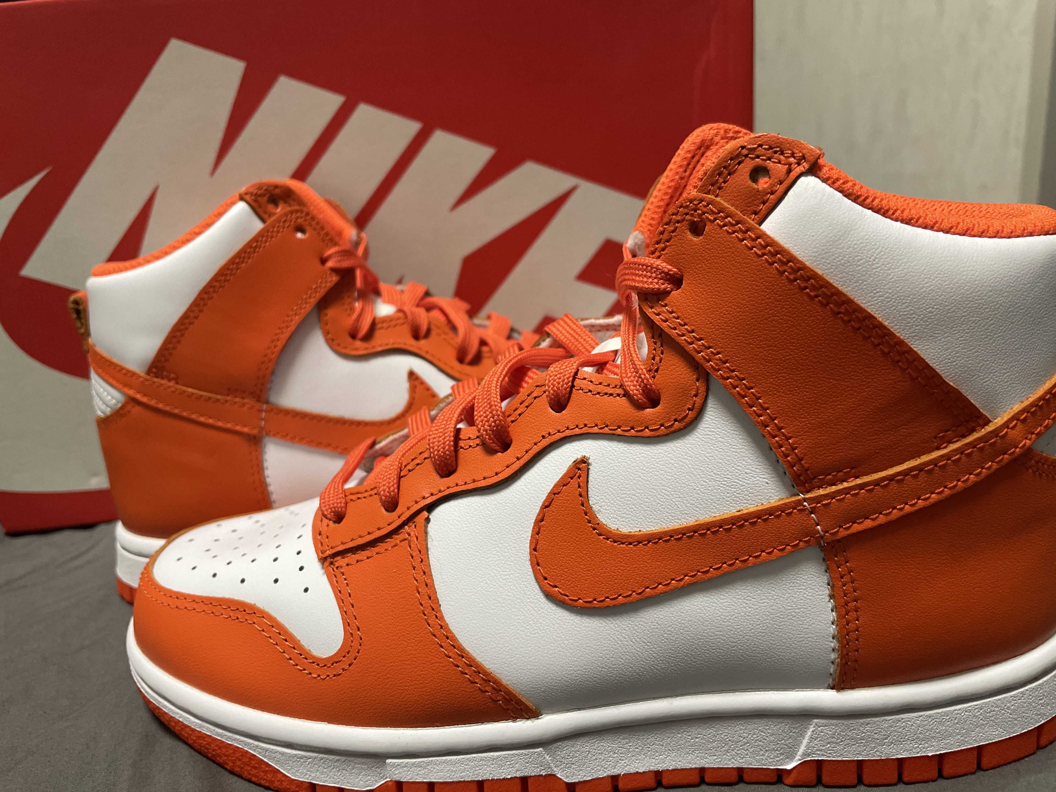 NIKE Women's DUNK HIGH "ORANGE BLAZE"