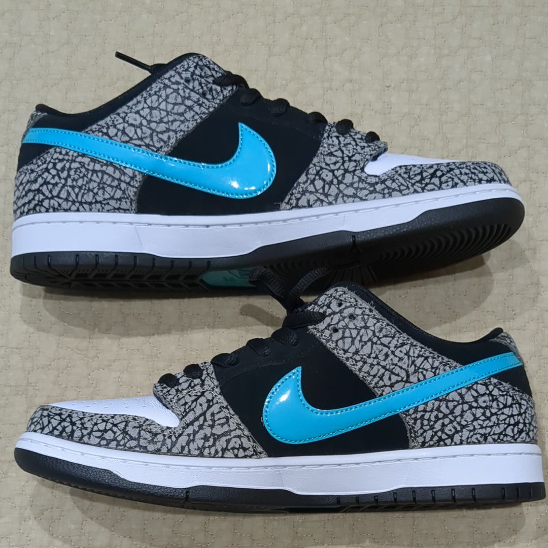 Nike SB Dunk Low "Elephant/Safari"