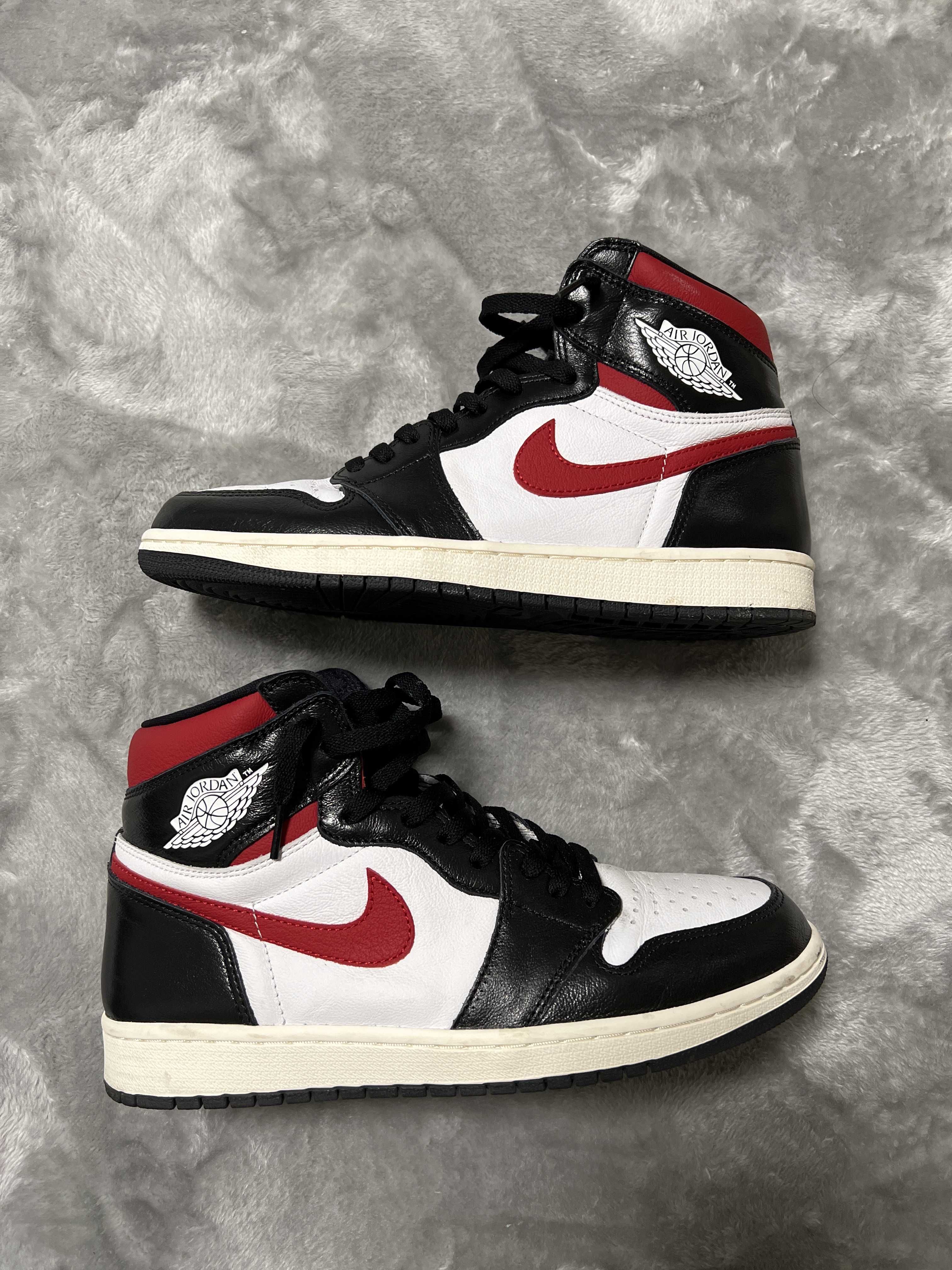 Nike Air Jordan 1 Retro High "Black/White/Sail/Gym Red"    