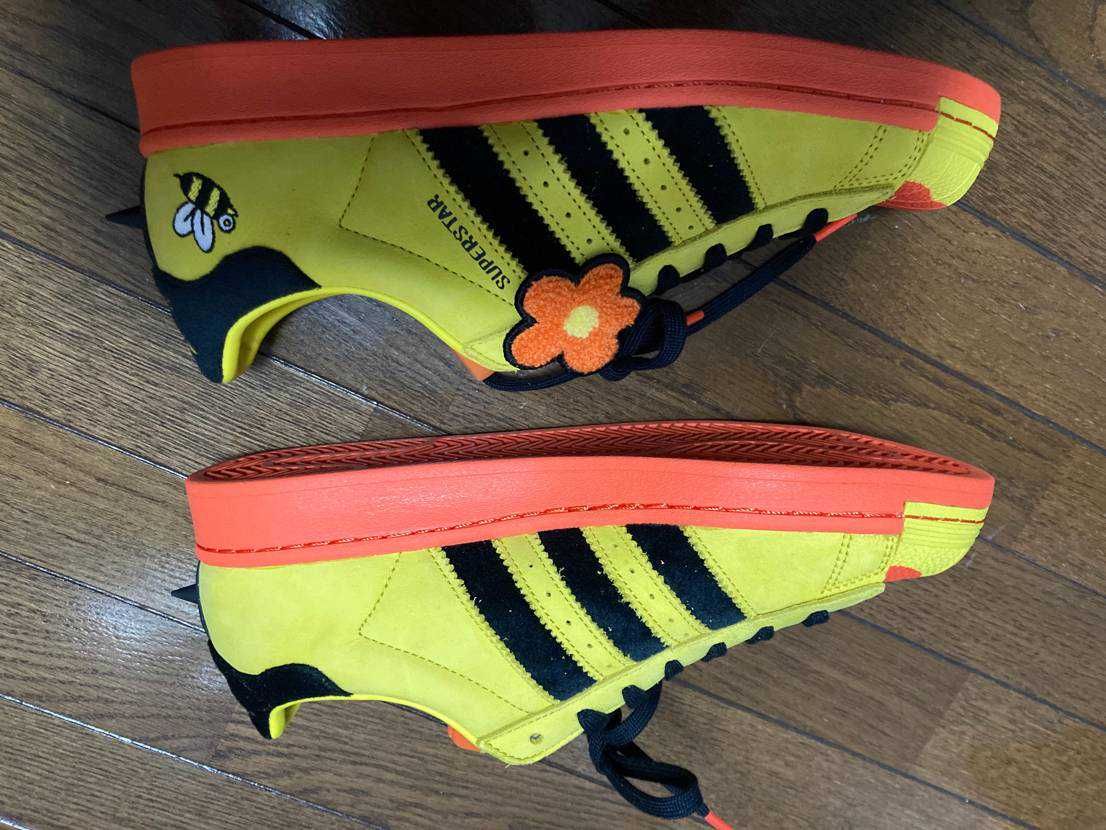 Melting Sadness × adidas Superstar "Bee"