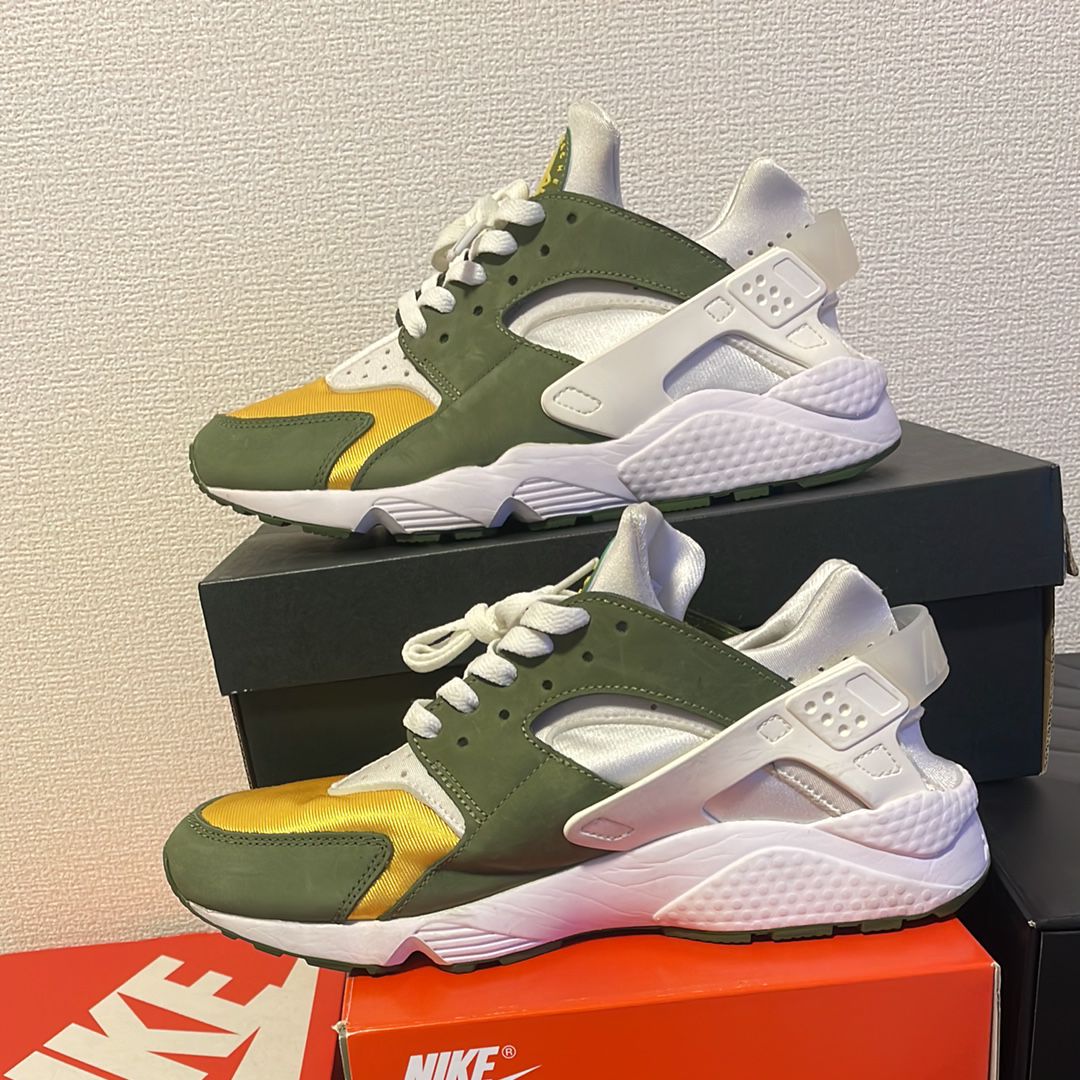 Stussy × Nike Air Huarache "Dark Olive"