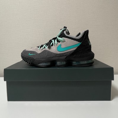 atmos × Nike LeBron 16 "Clear Jade"