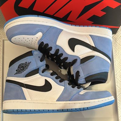 Nike Air Jordan 1 High OG "University Blue"