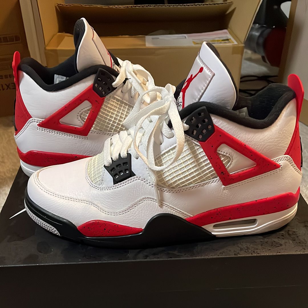 Nike Air Jordan 4 Retro "Red Cement"