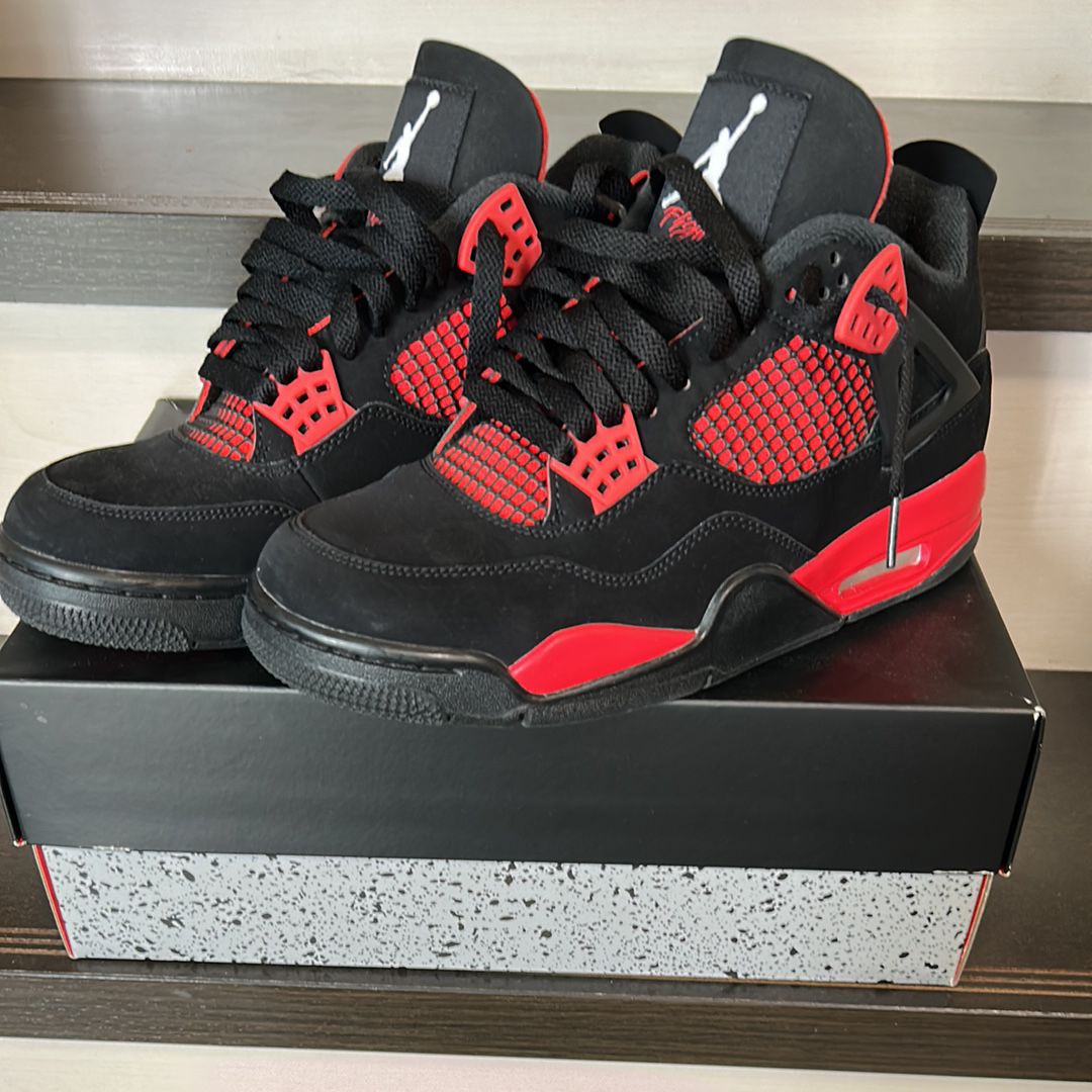 Nike Air Jordan 4 "Red Thunder/Crimson"
