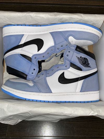 Nike Air Jordan 1 High OG "University Blue"