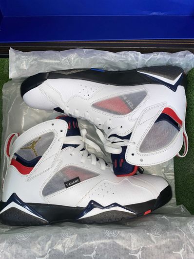 PSG × NIKE AIR JORDAN 7 RETRO "White"