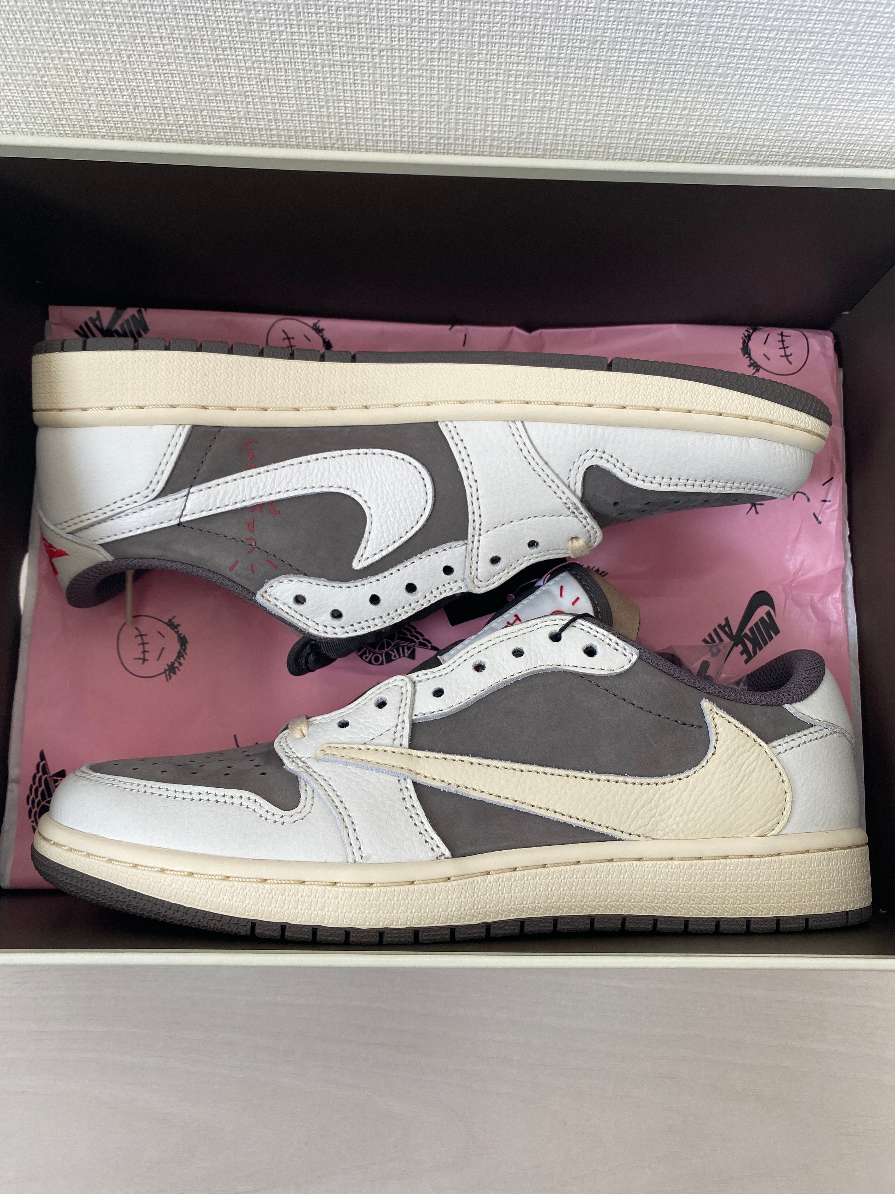 Travis Scott × Nike Air Jordan 1 Low OG SP "Reverse Mocha/Sail and Ridgerock"