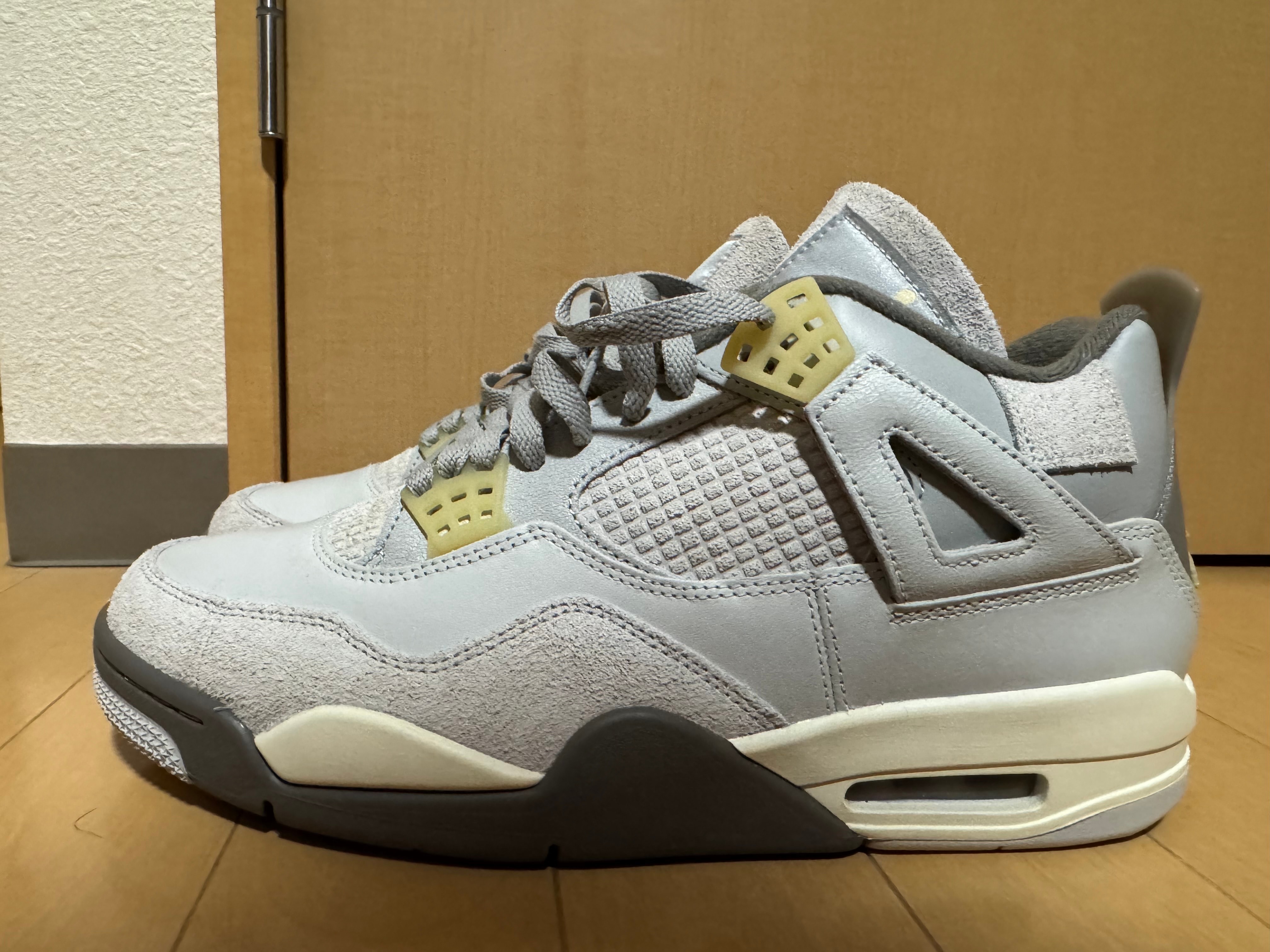 ナイキ エアジョーダン4 レトロ SE 