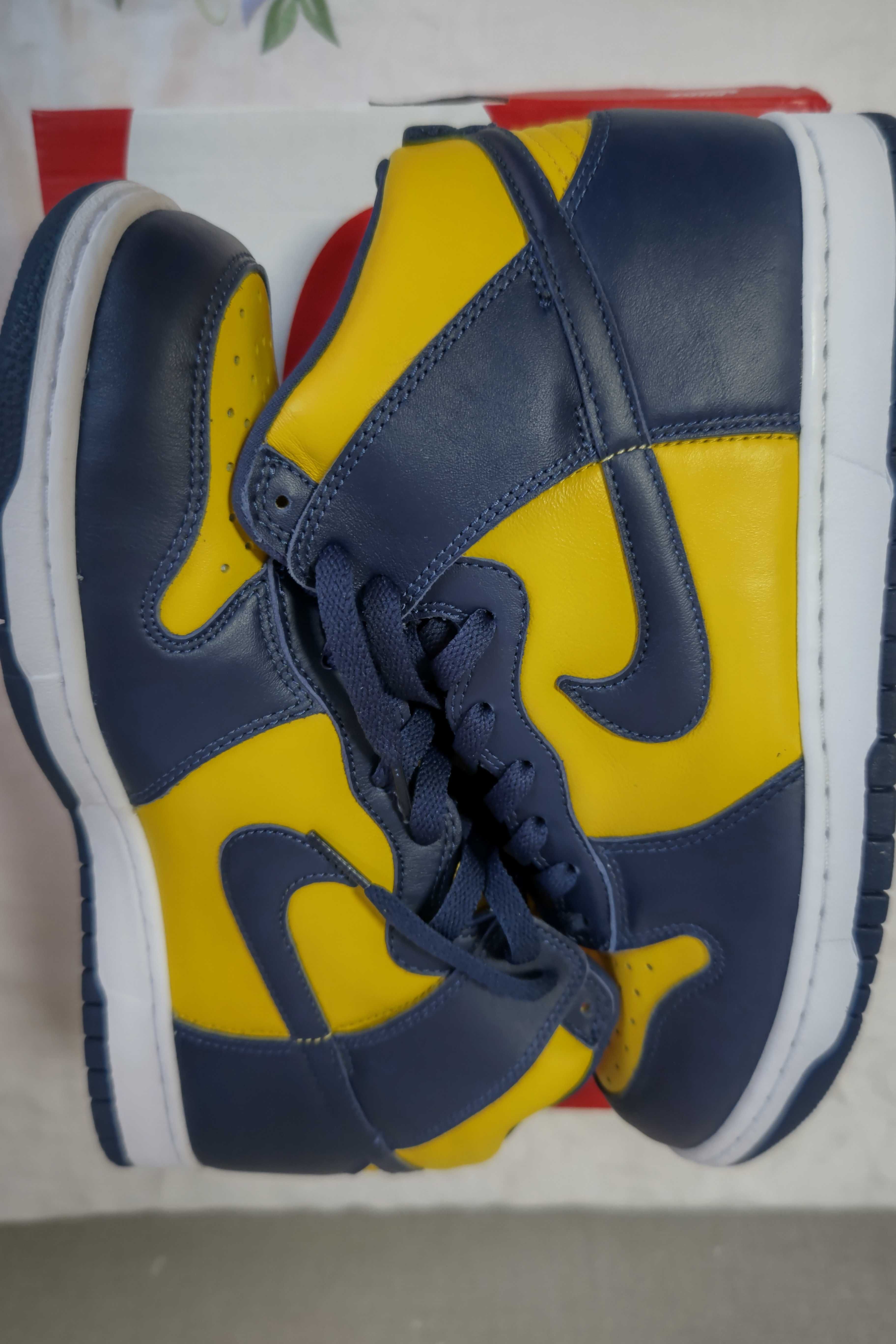 Nike Dunk High "Michigan"