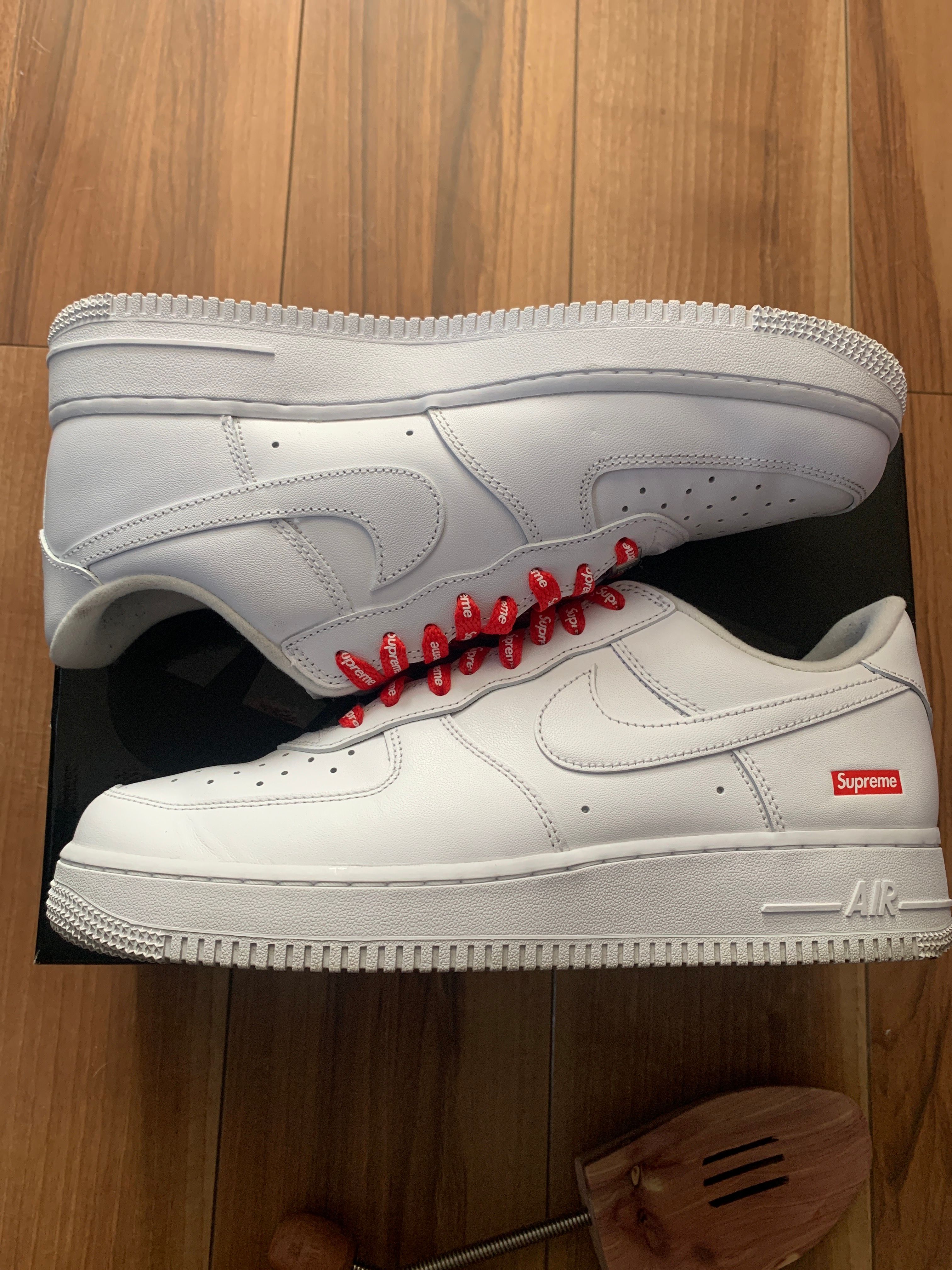 Supreme × Nike Air Force 1 Low "White"