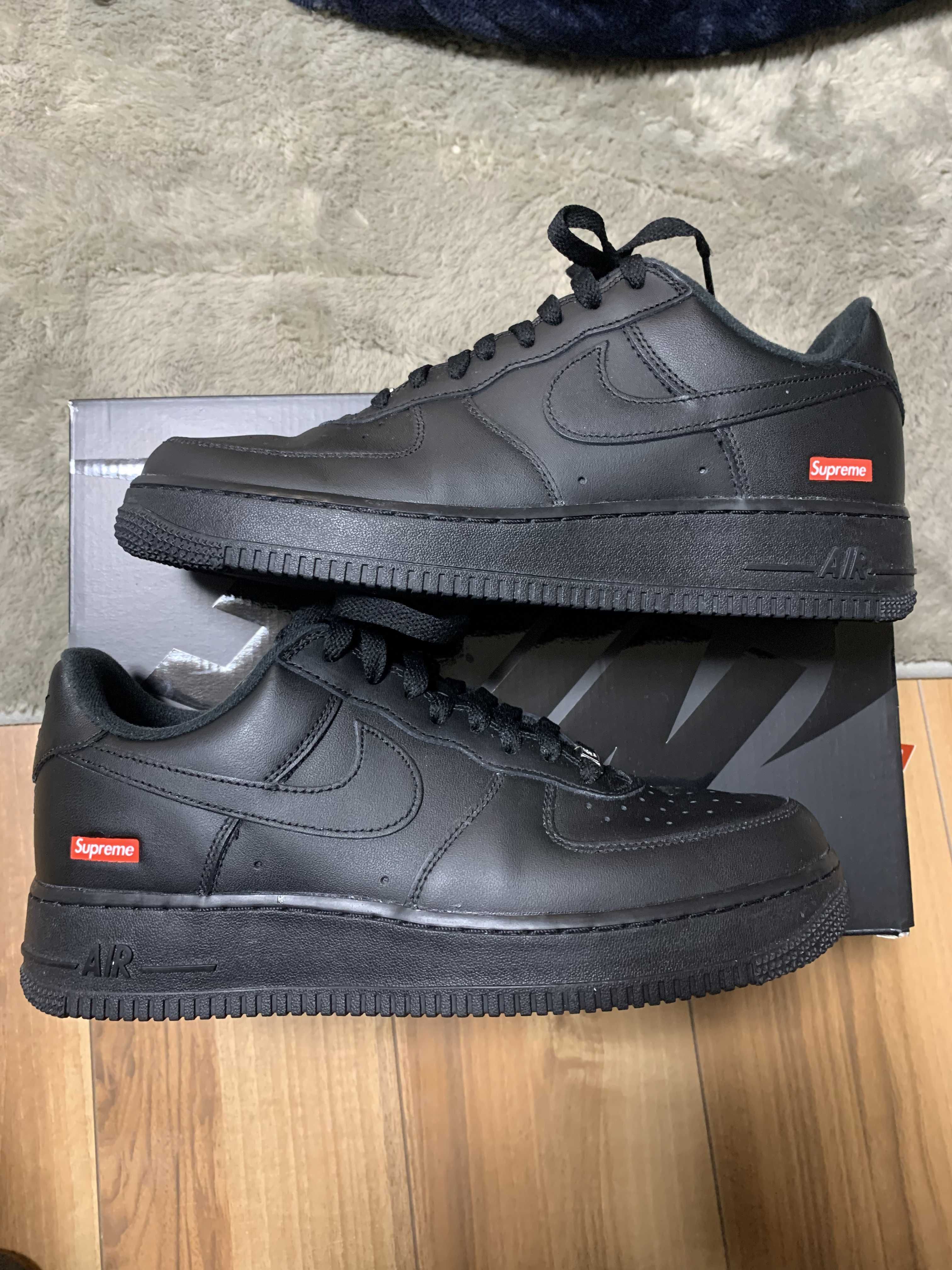 Supreme × Nike Air Force 1 Low "Black"