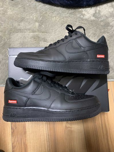 Supreme × Nike Air Force 1 Low "Black"