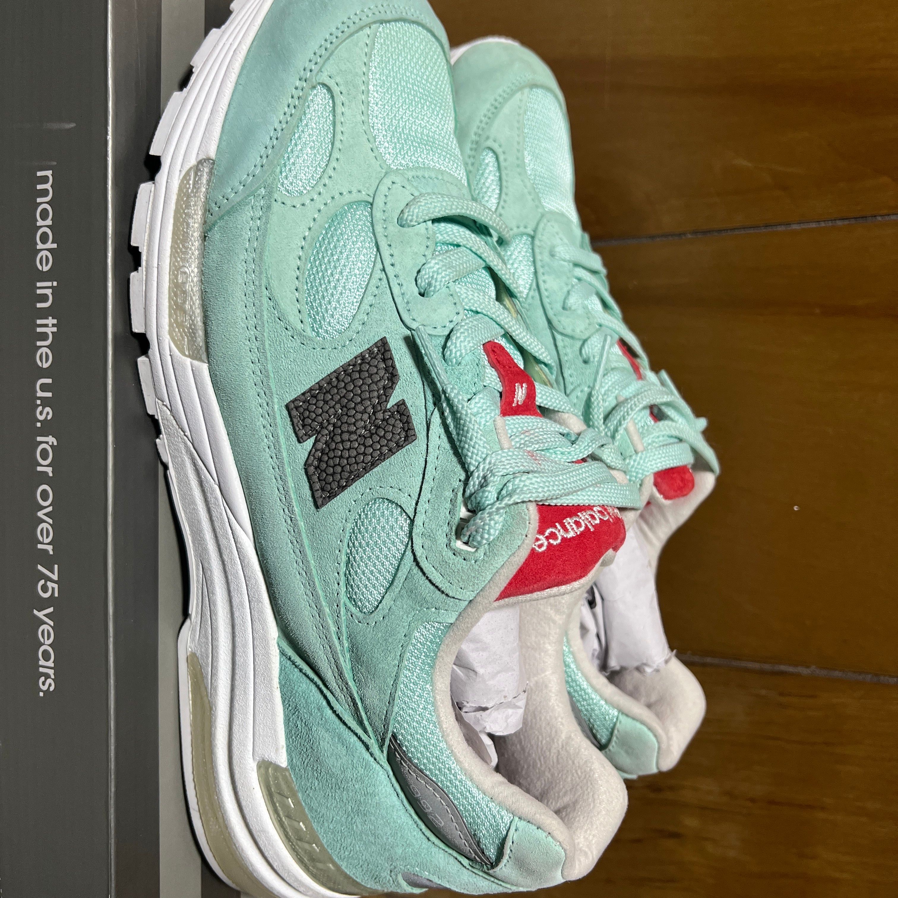 KITH × New Balance 992 Kithmas "Teal/Gray"