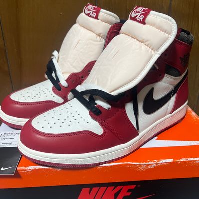 Nike Air Jordan 1 High OG "Lost & Found/Chicago"